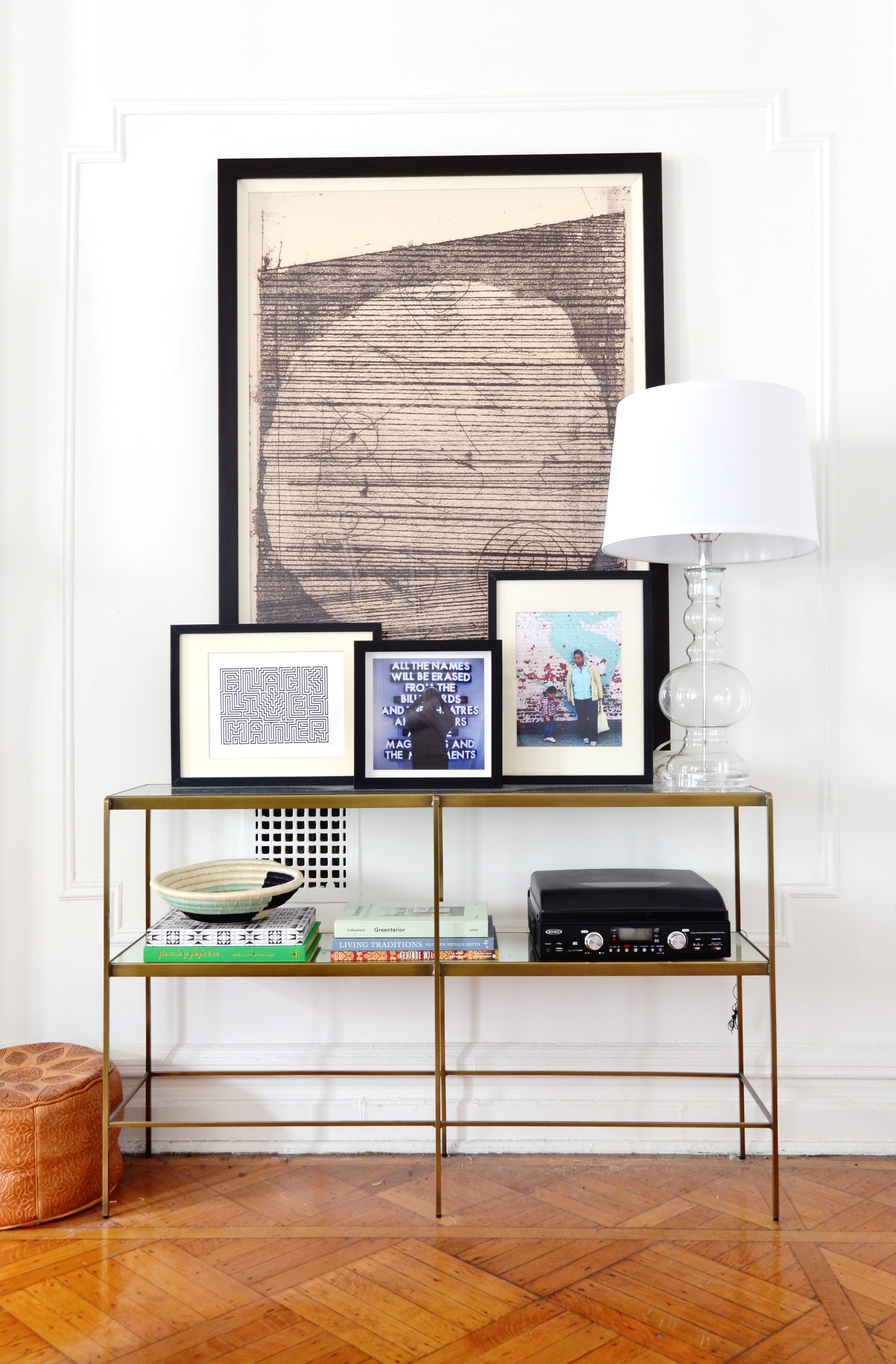 House Tour A Creative Couple S Cozy Brooklyn Al Apartment Therapy