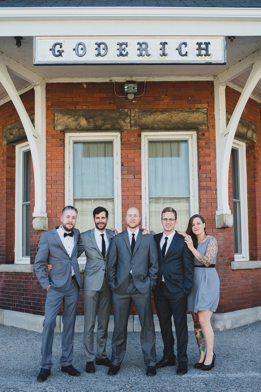 How to do a mixed-gender wedding party right