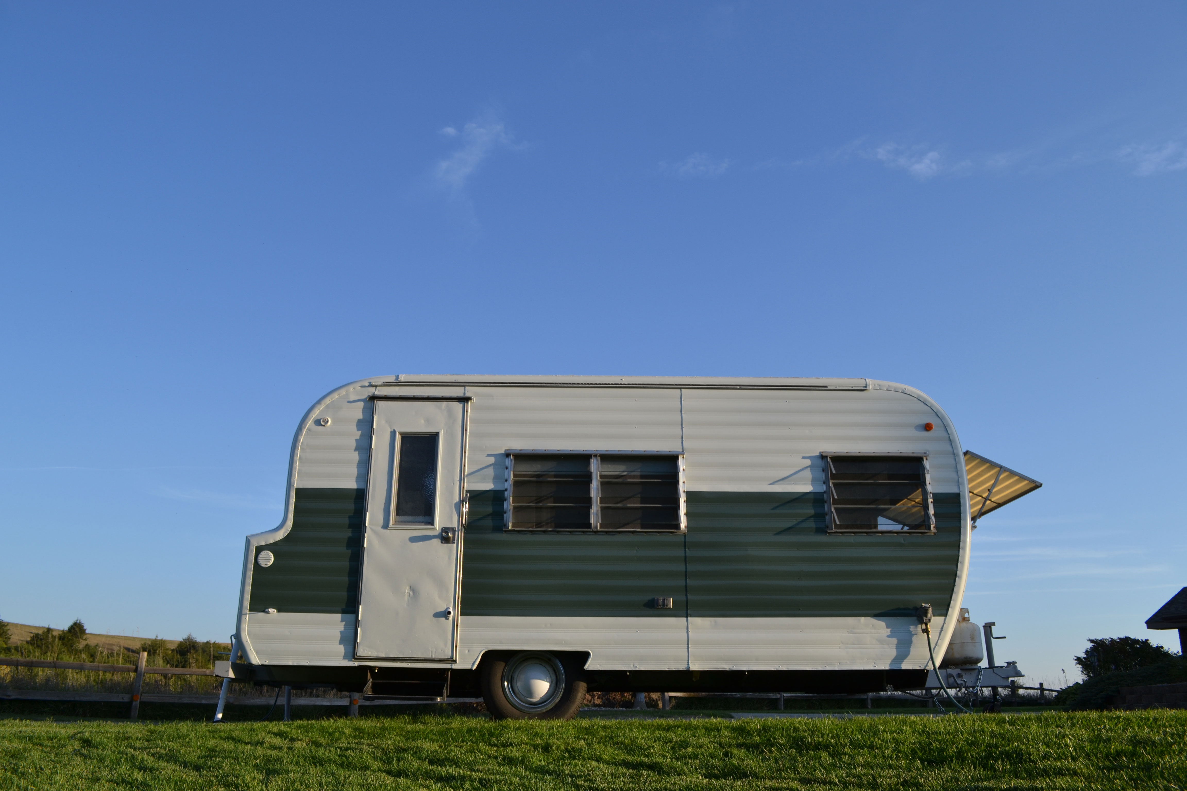 House Tour A Shares 120 Square Foot Trailer Apartment House Tour A Shares 120 Square Foot Trailer Apartment Therapy
