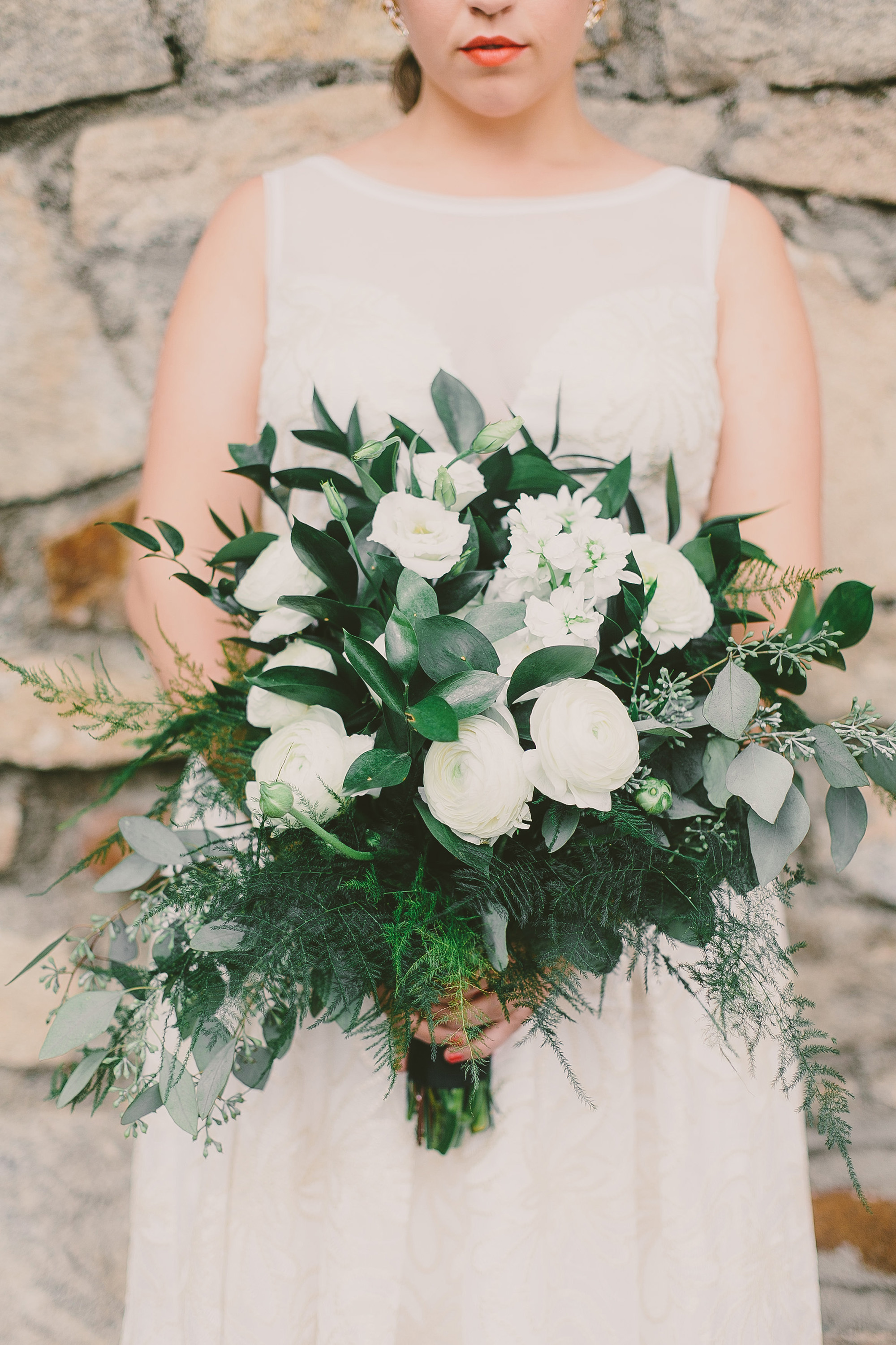 How To Diy Your Wedding Flowers Without A Meltdown Apartment Therapy