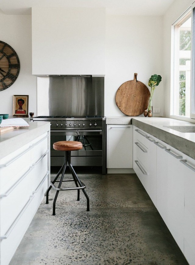 Raw Beauty 14 Gorgeous Es With Concrete Floors Apartment Therapy