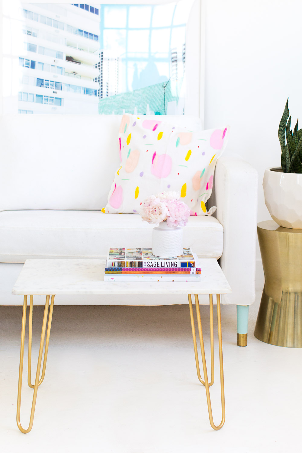 25 On The Cheap DIY Ideas To Make Your Living Room Look Expensive