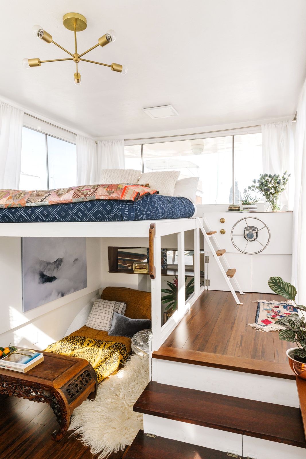 Instead Of Renting This San Francisco Couple Bought A Boat