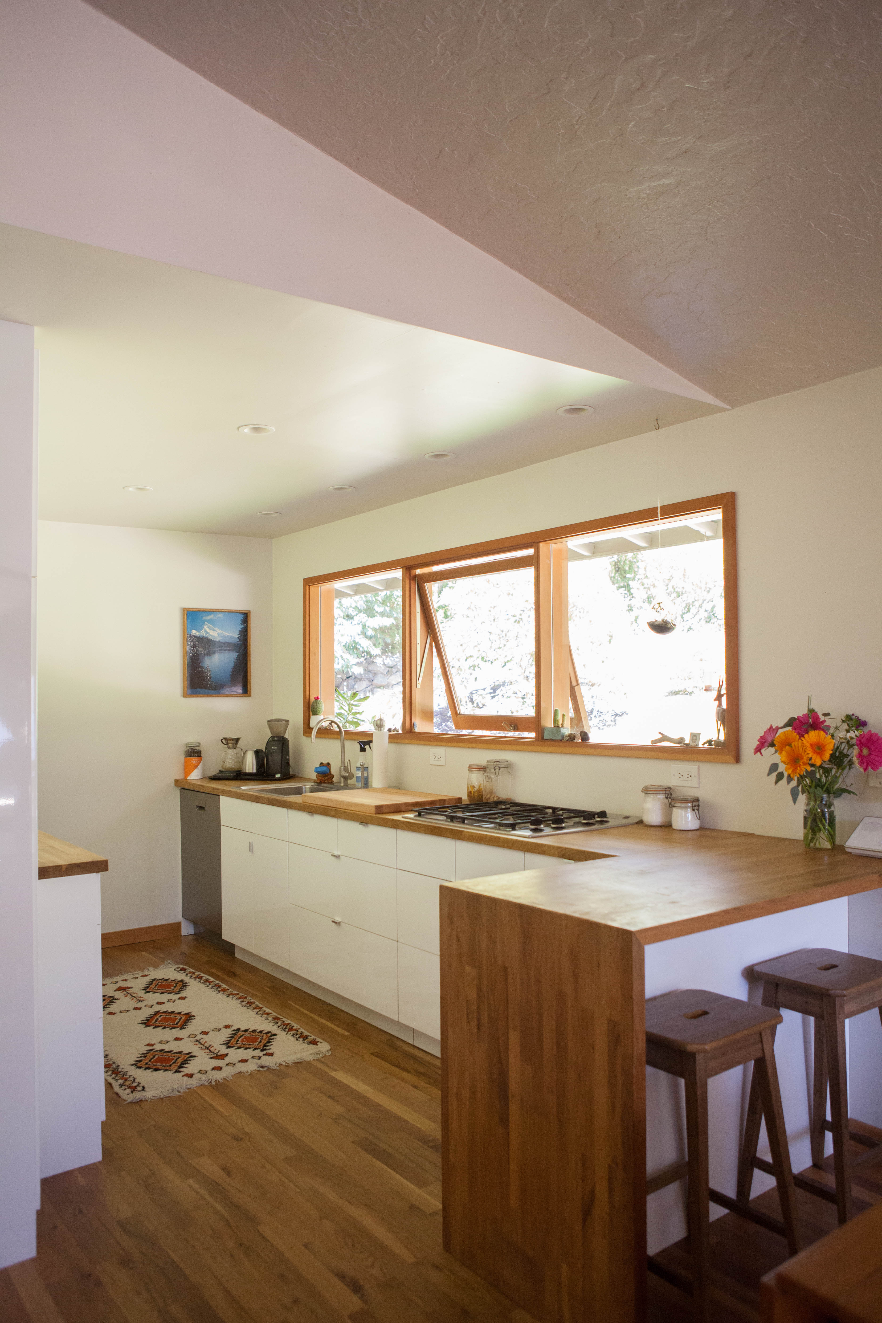 Waterfall Edge Countertop Examples In 6 Real Kitchens Apartment