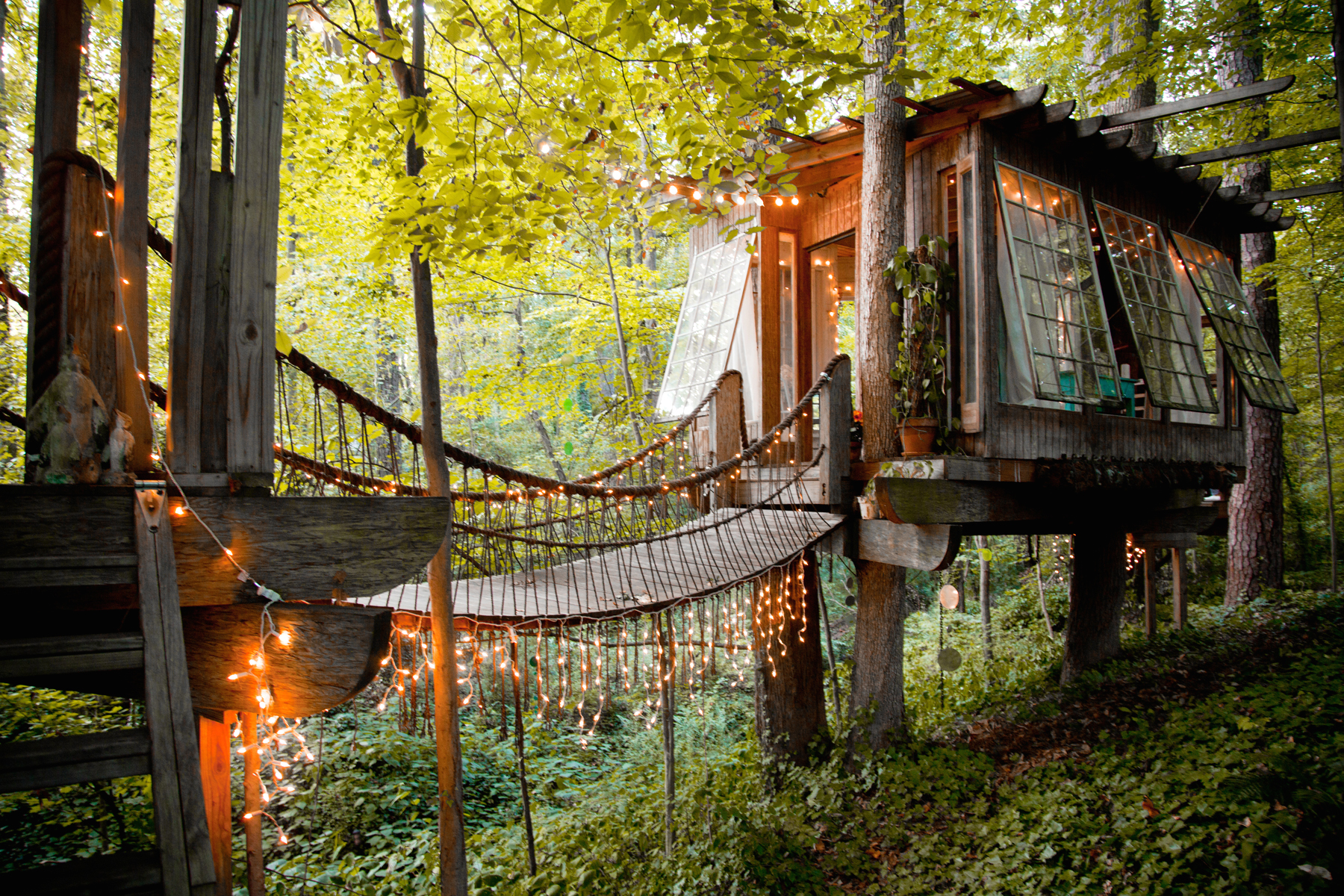 Living in a Treehouse 7 Places That Fulfill Your Childhood Dream