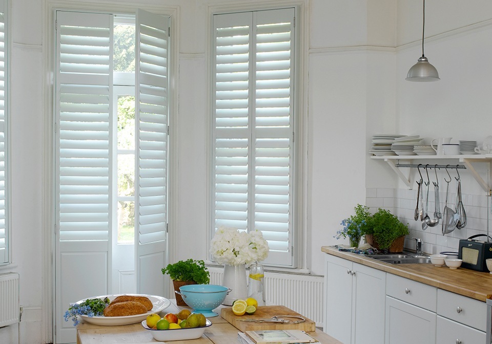 Plantation Shutters Design Ideas Inspiration Apartment