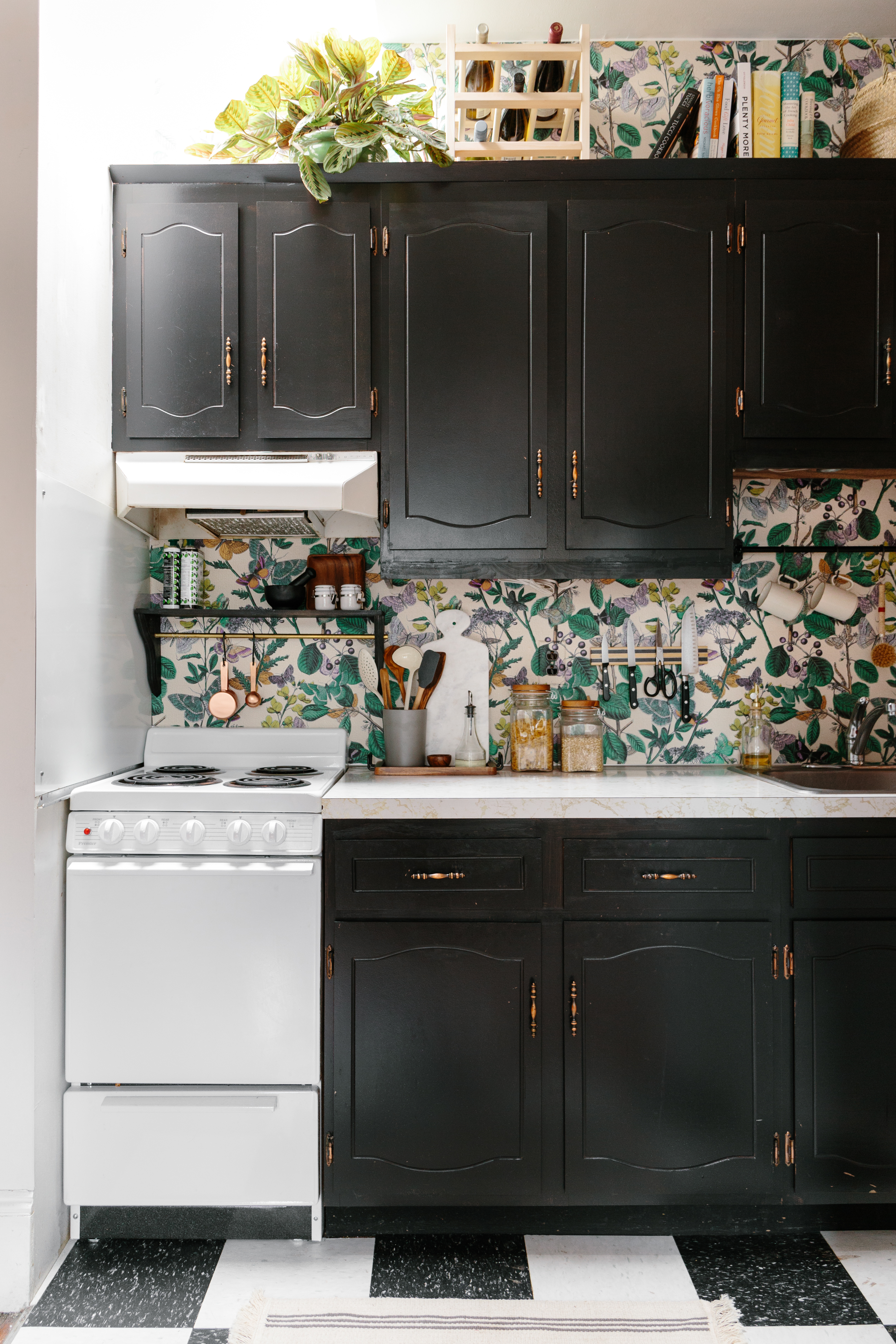 300 Later This Rental Kitchen Is No Longer Recognizable