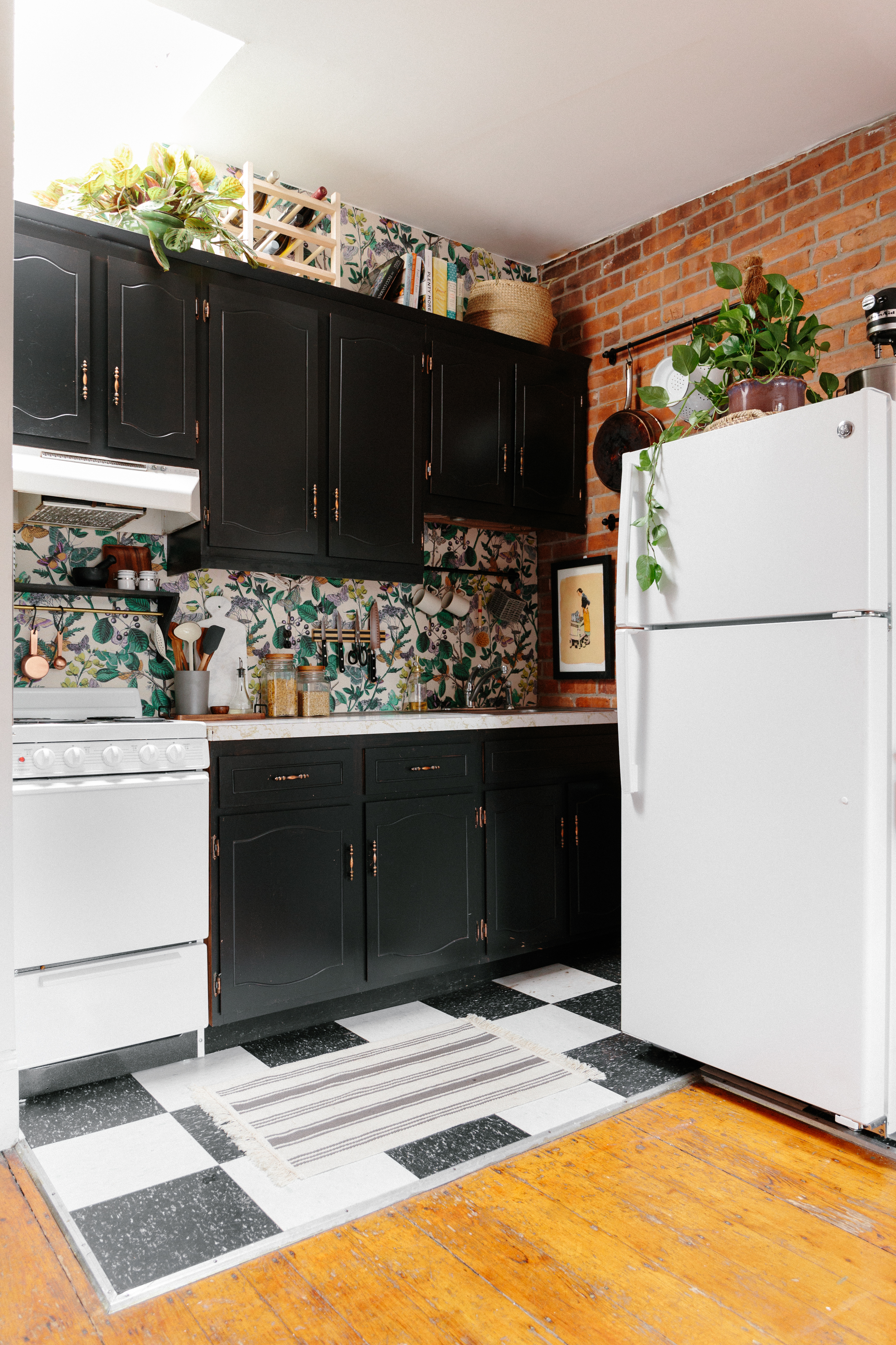 300 Later This Rental Kitchen Is No Longer Recognizable
