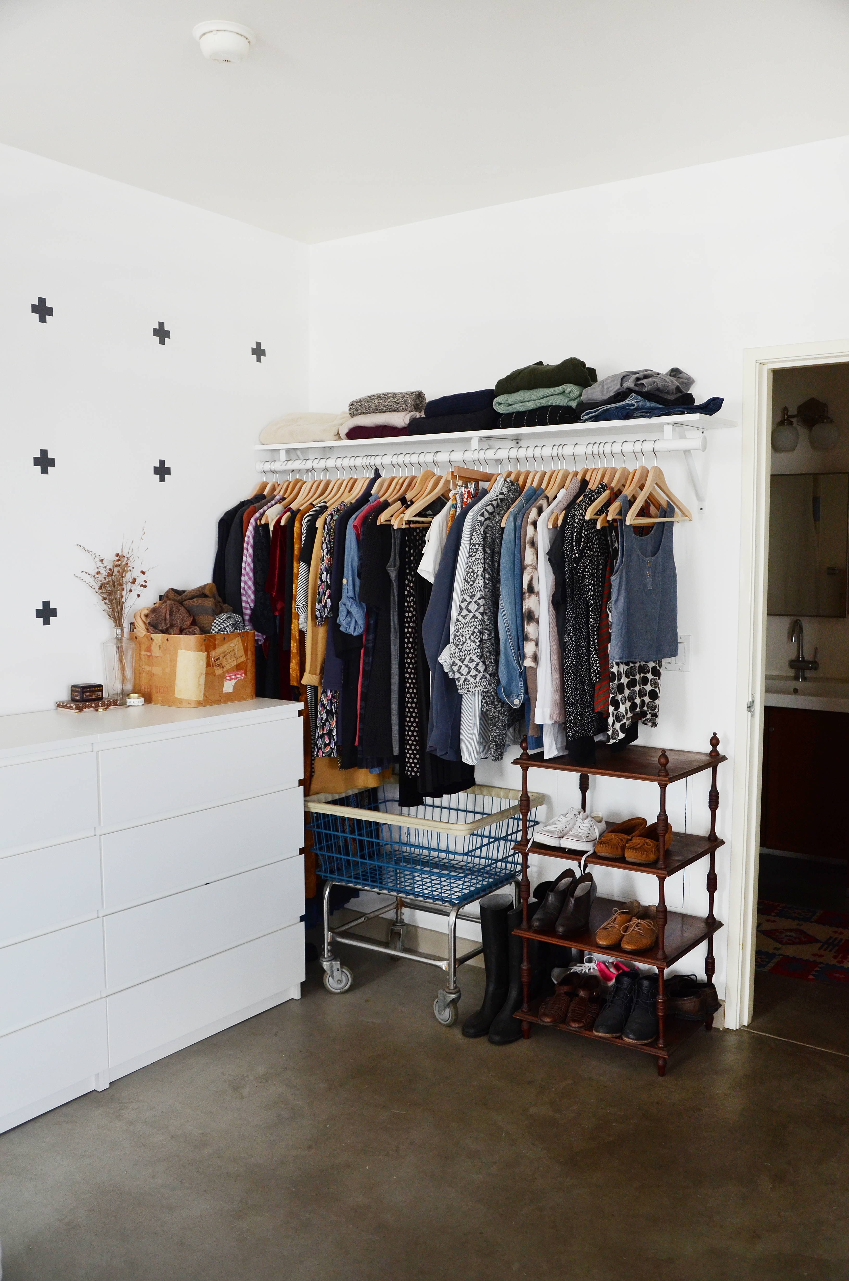 How To Store Clothes In Small Spaces