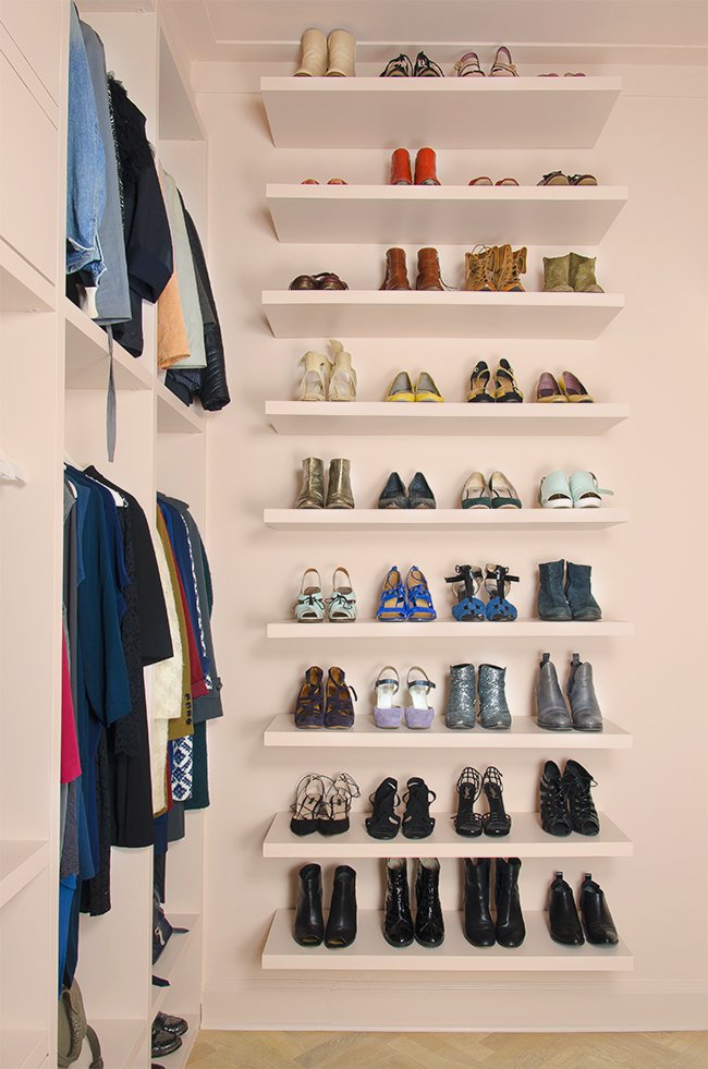 9 Ways To Organize A Bedroom With No Closets Apartment Therapy
