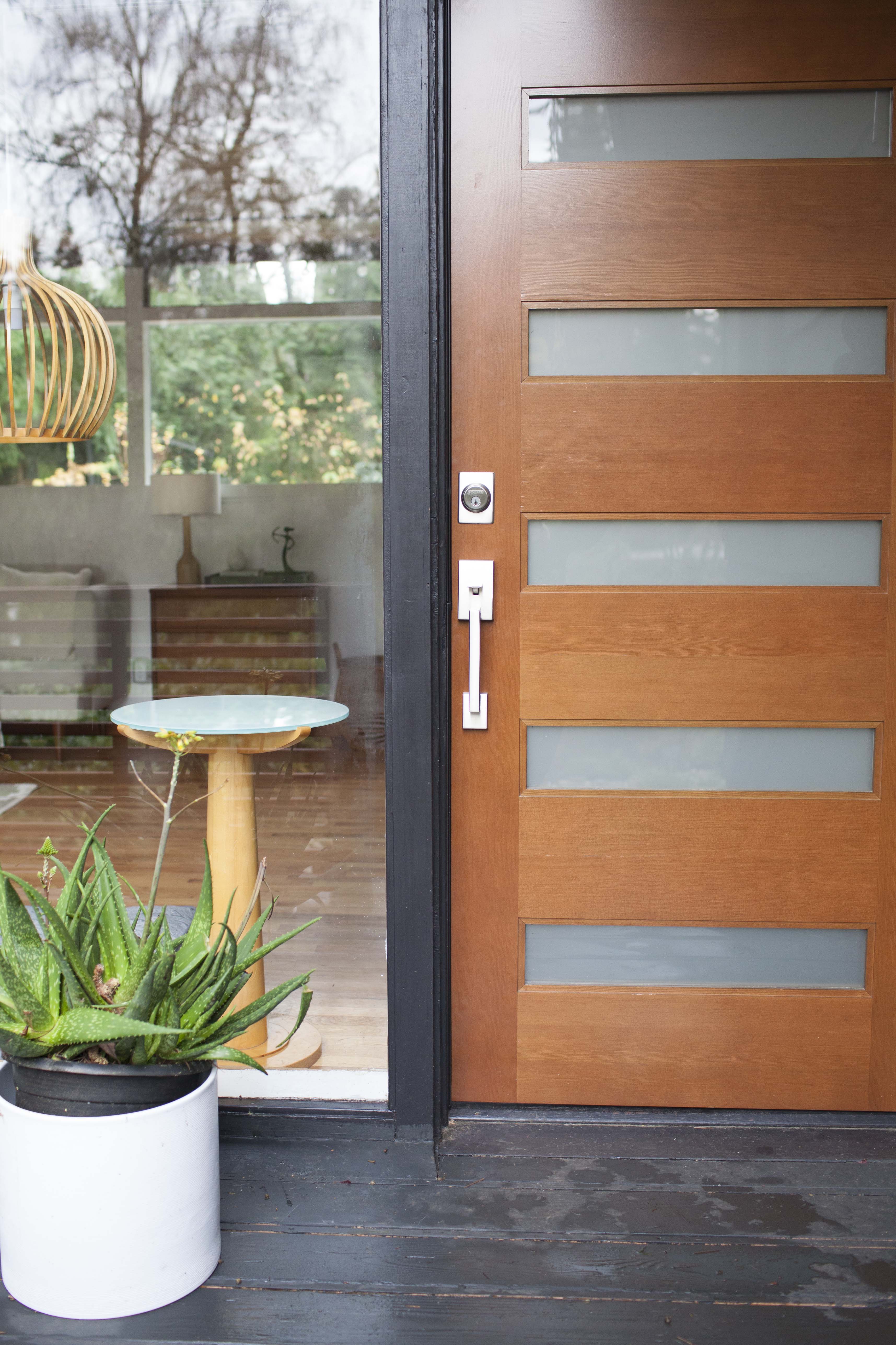 House Tour A Seattle Mid Century Home In The Woods Apartment