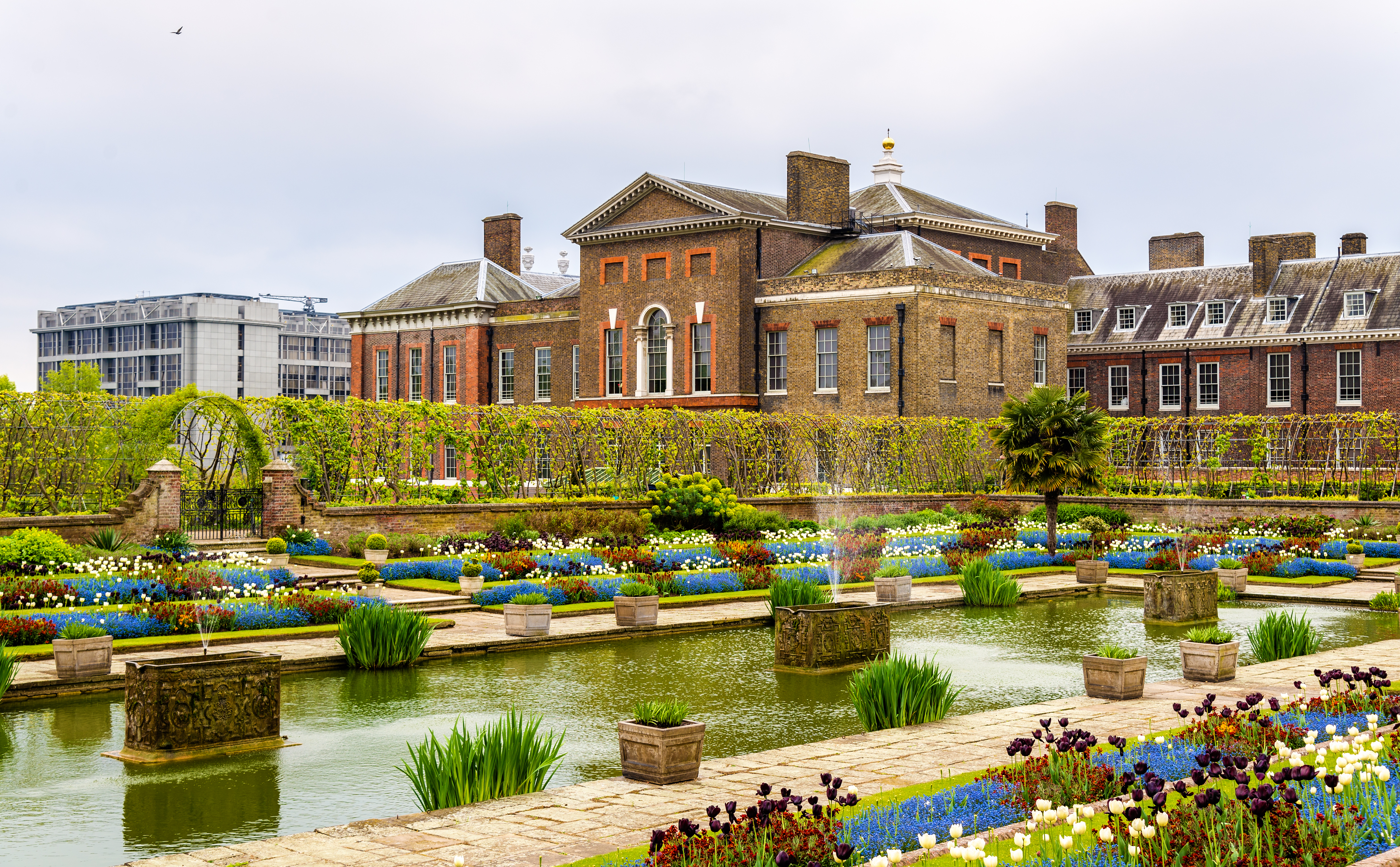 Kensington Palace Gets An Iceburg Basement Remodel Apartment