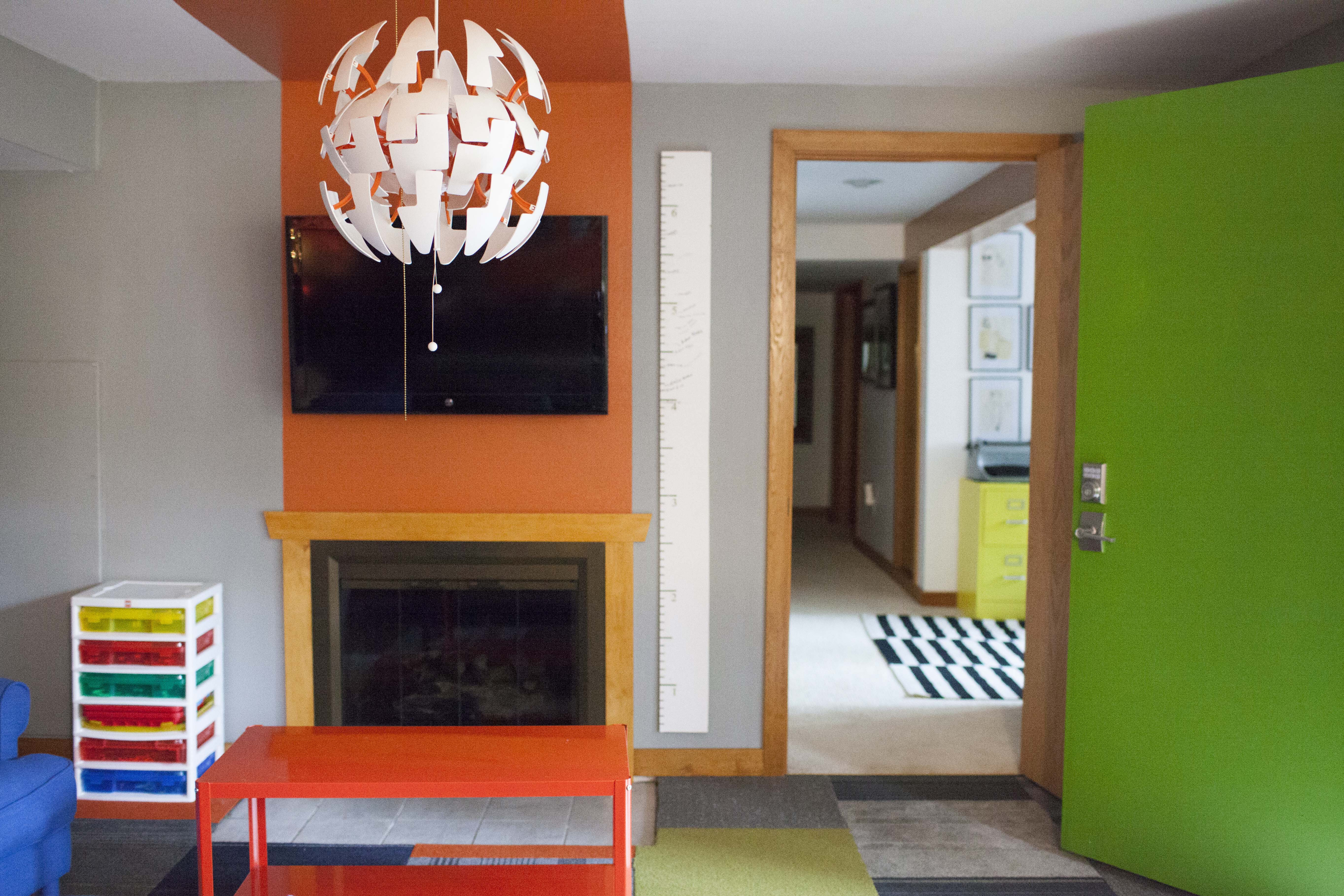 House Tour A Seattle Mid Century Home In The Woods Apartment