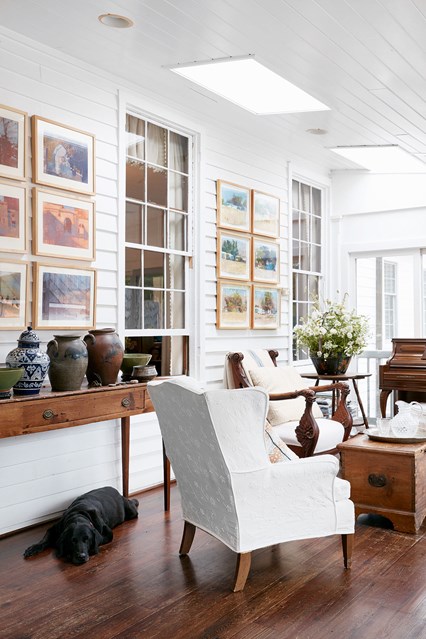 Are White Walls The Ultimate Decorating Secret Weapon Apartment Are White Walls The Ultimate Decorating Secret Weapon Apartment Therapy