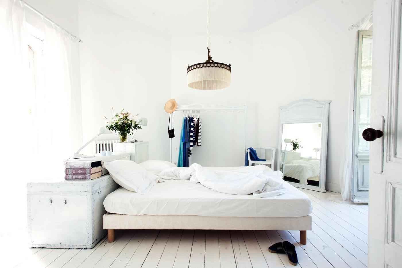 Why You Should Consider Floating Your Bed Apartment Therapy