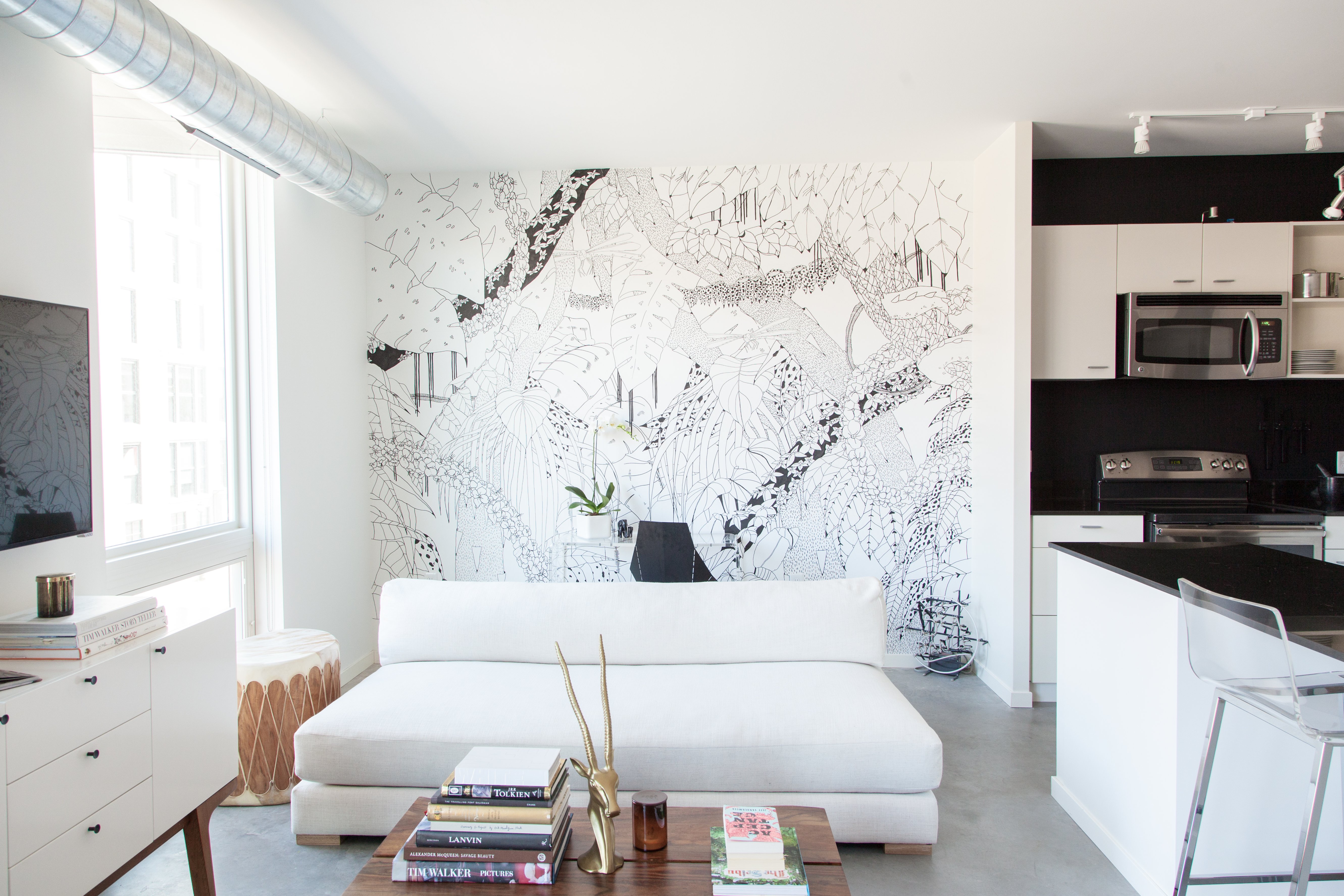 30 Living Room Wall Decor Ideas That Make a Statement