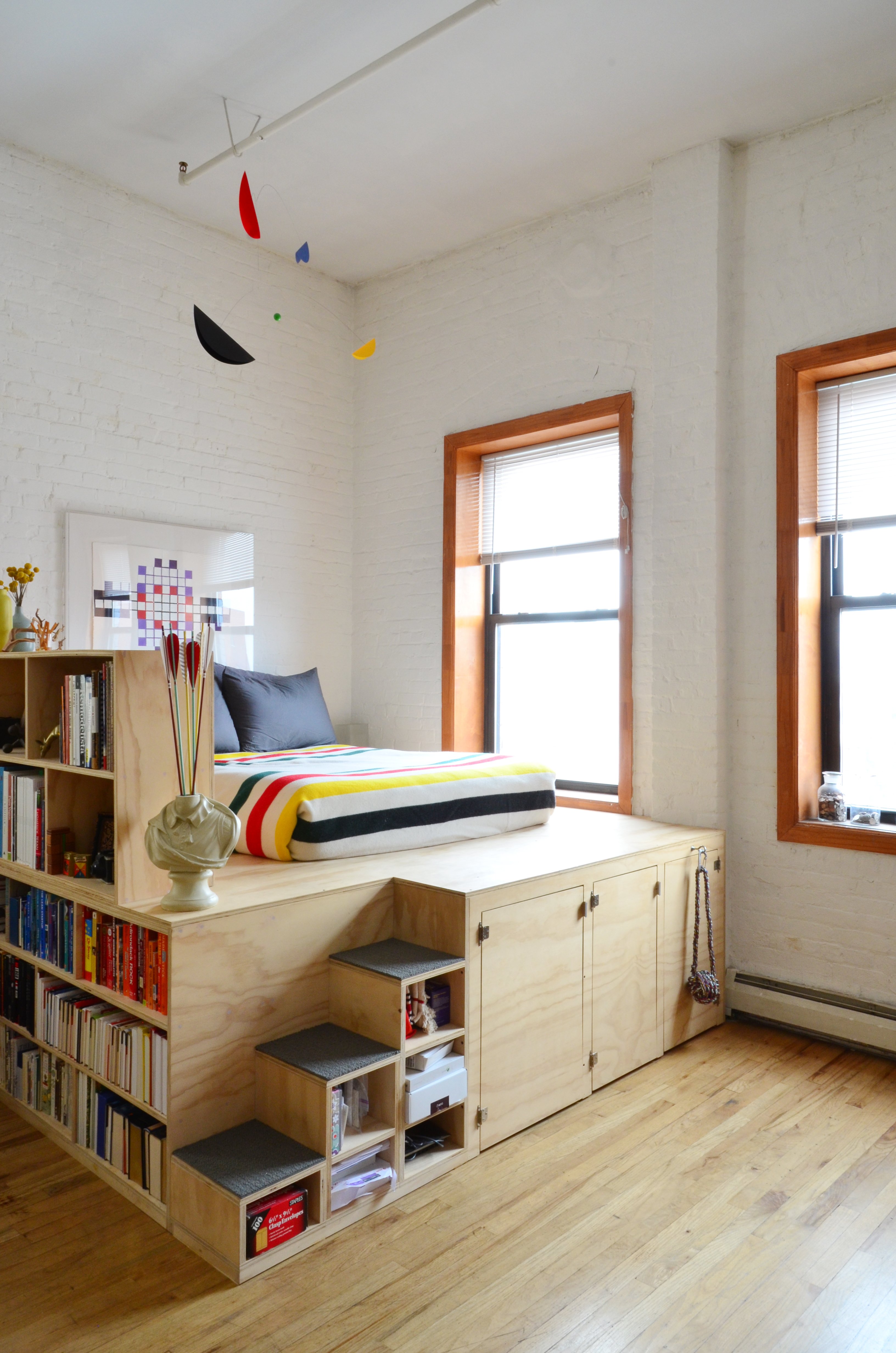 Loft Bed Dos Don T For Adults Apartment Therapy