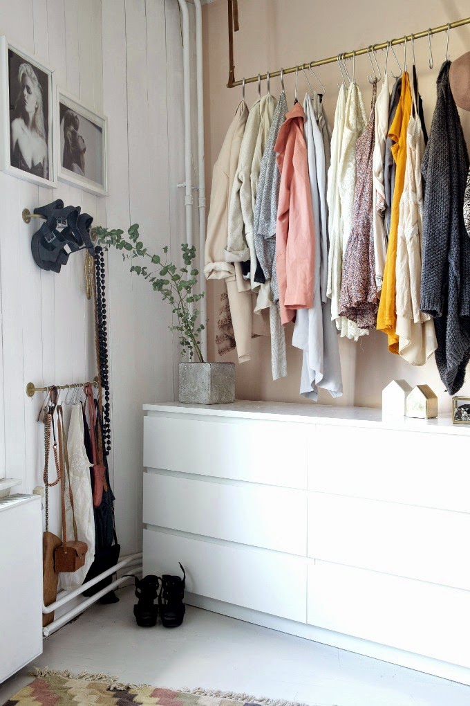 5 Things You Didn T Know You Could Fit In Your Small Bedroom