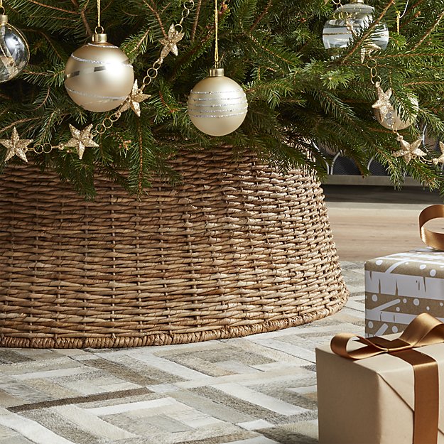 Tree Skirt Alternatives In A Basket Apartment Therapy