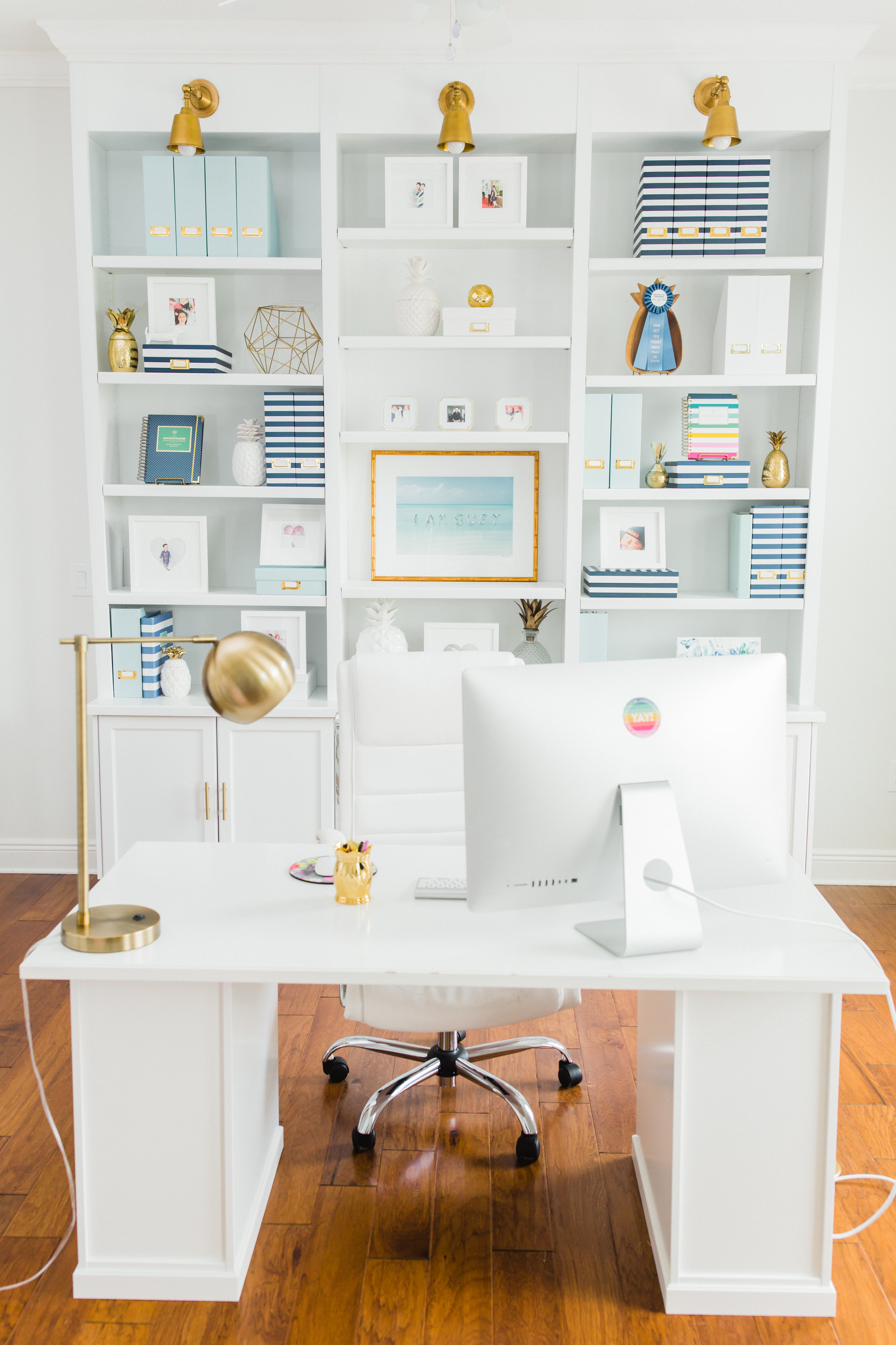 House Tour Simplified Planner S Founder Emily Ley Home