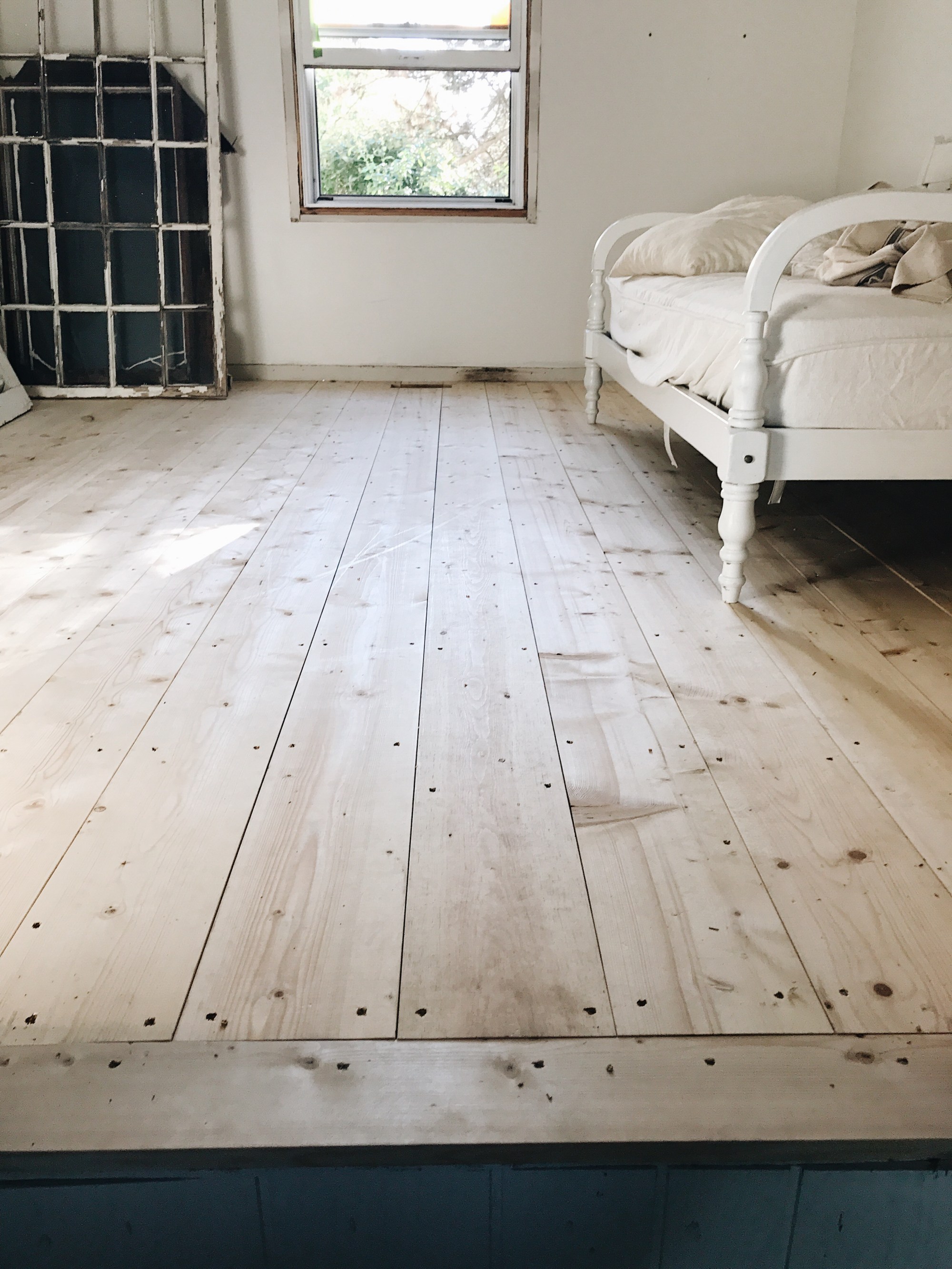 Wide Plank Hardwood Flooring: What You Need to Know