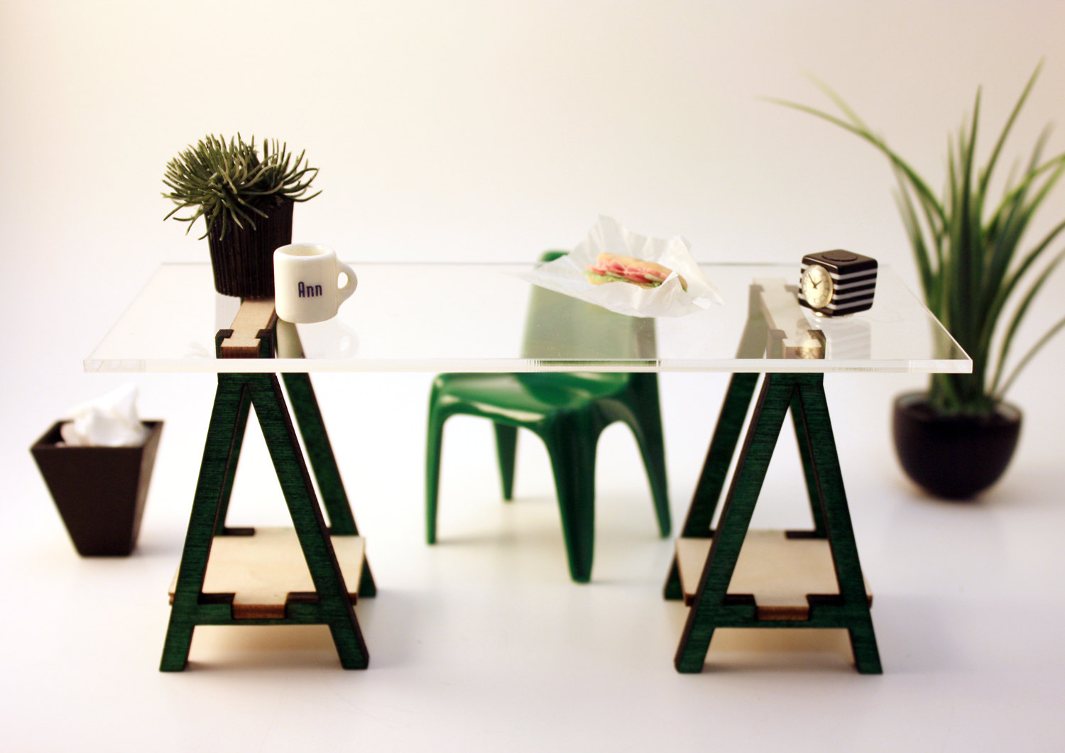 tiny dollhouse furniture