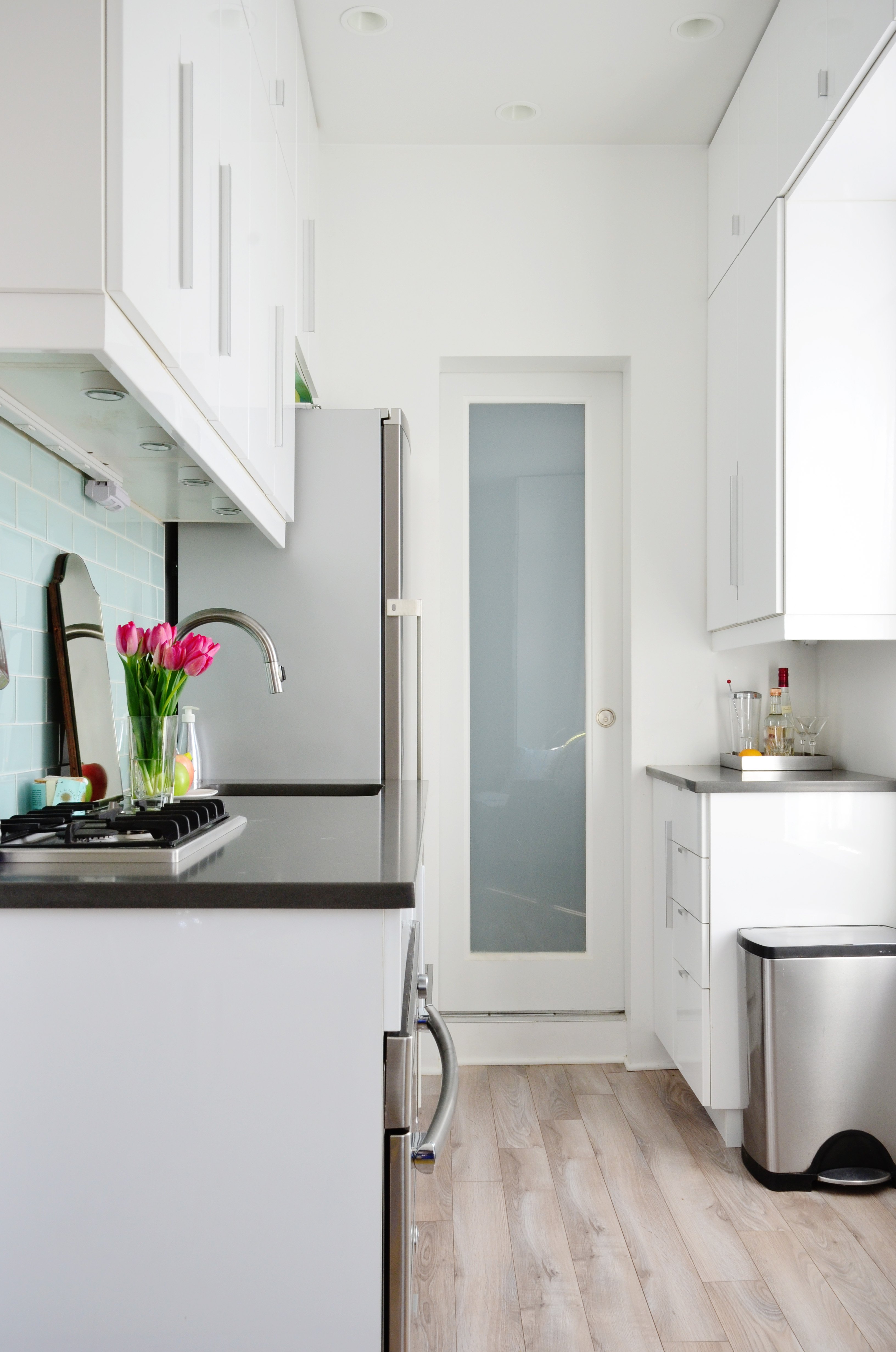 Quartz Countertops Faqs How To Clean Apartment Therapy