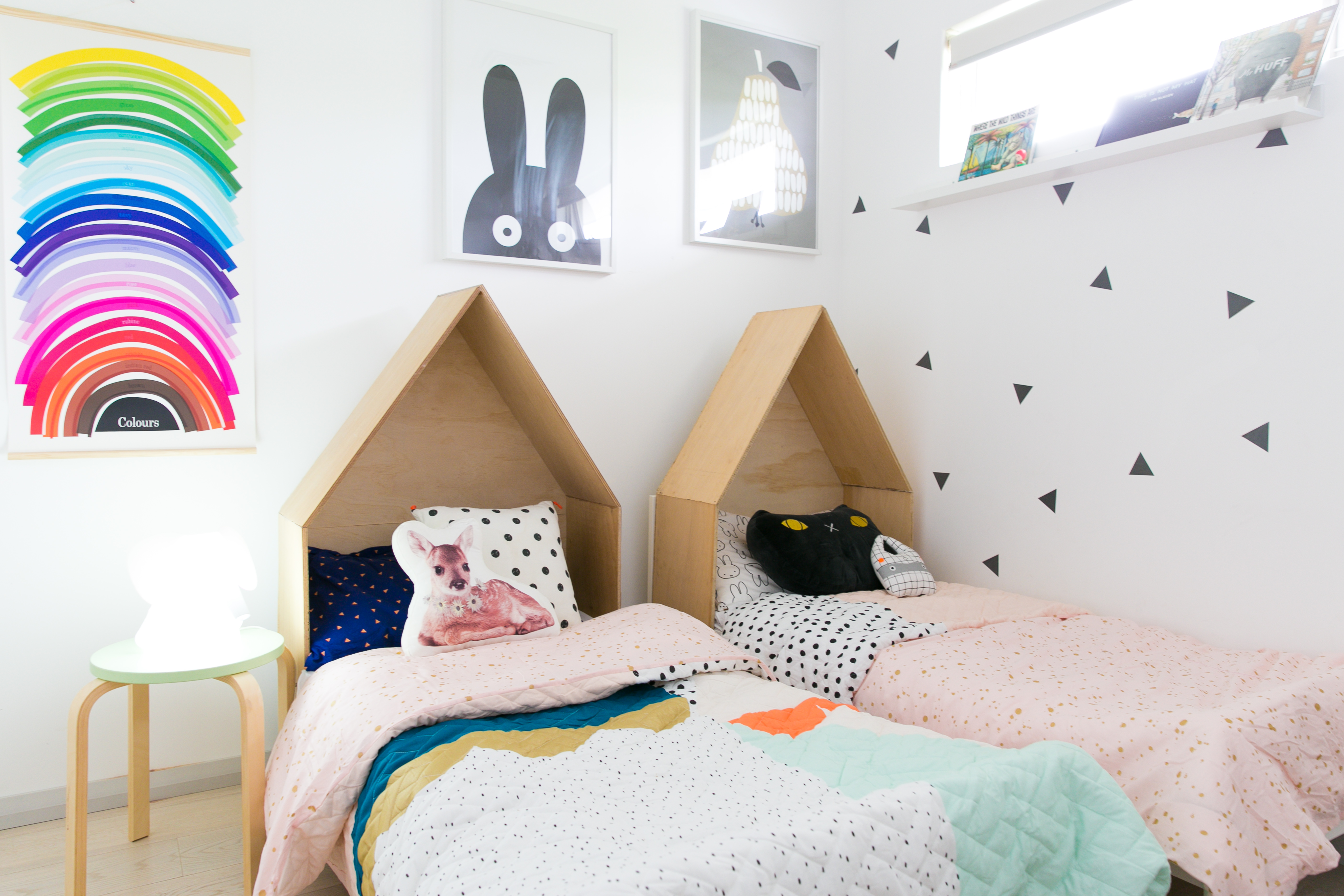 Mid-Century Modern vibes In Your Kids Bedroom