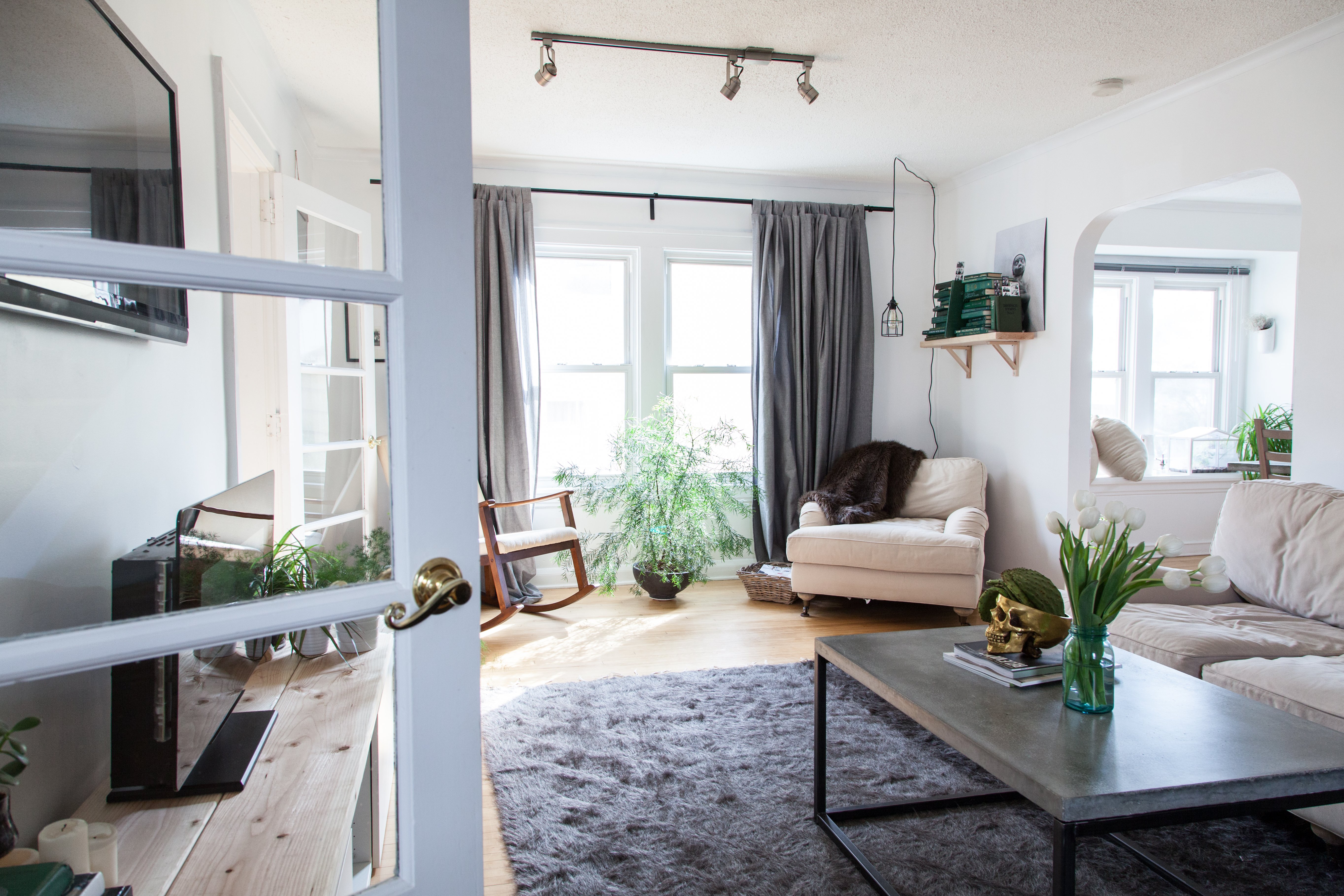 apartment therapy ceiling lights