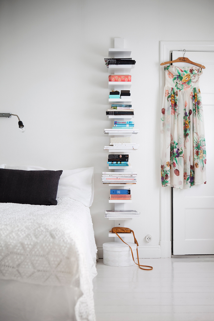 book storage ideas for the bedroom | apartment therapy