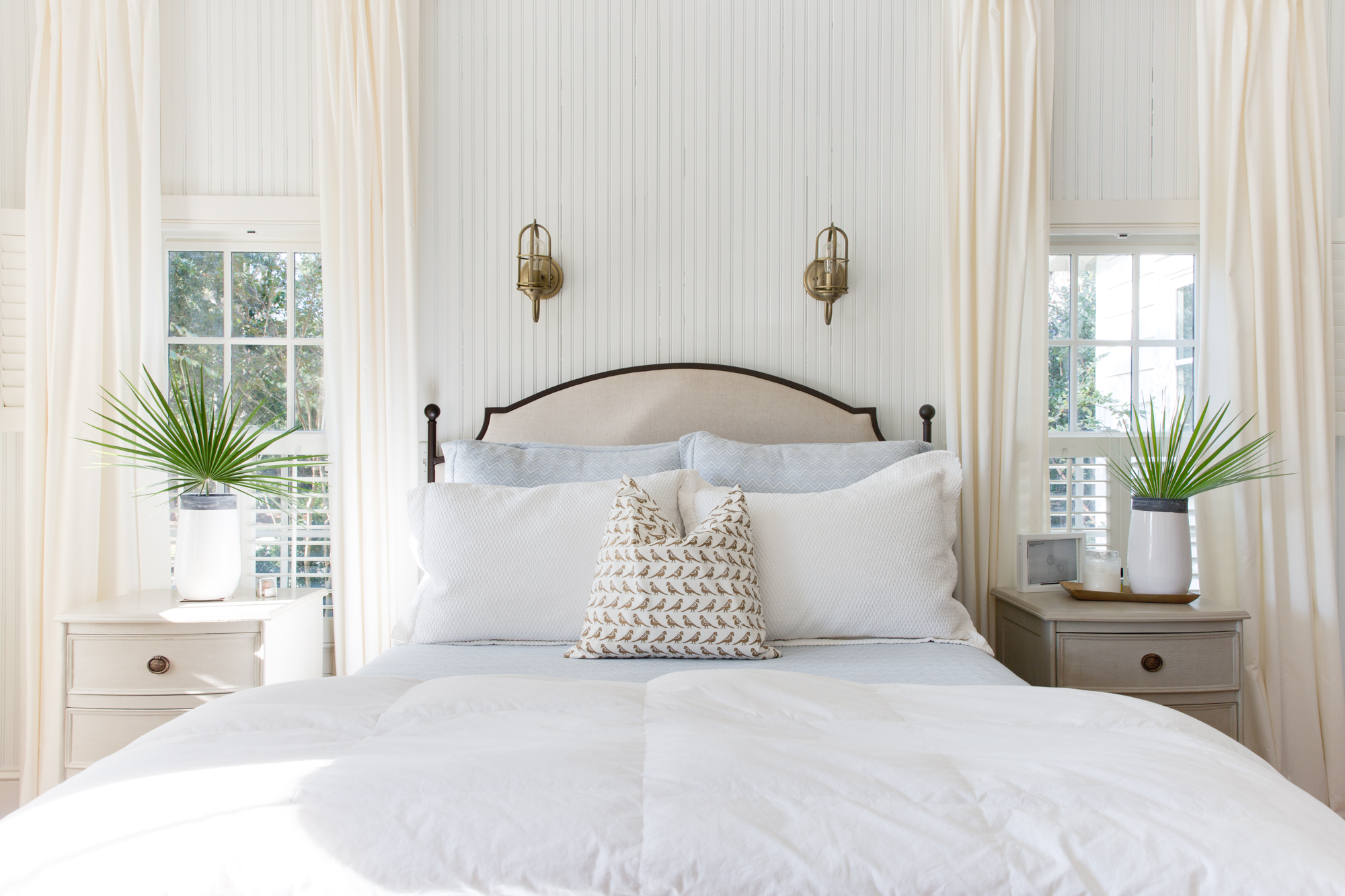 Best Comforter For Hot And Cold Sleepers Apartment Therapy