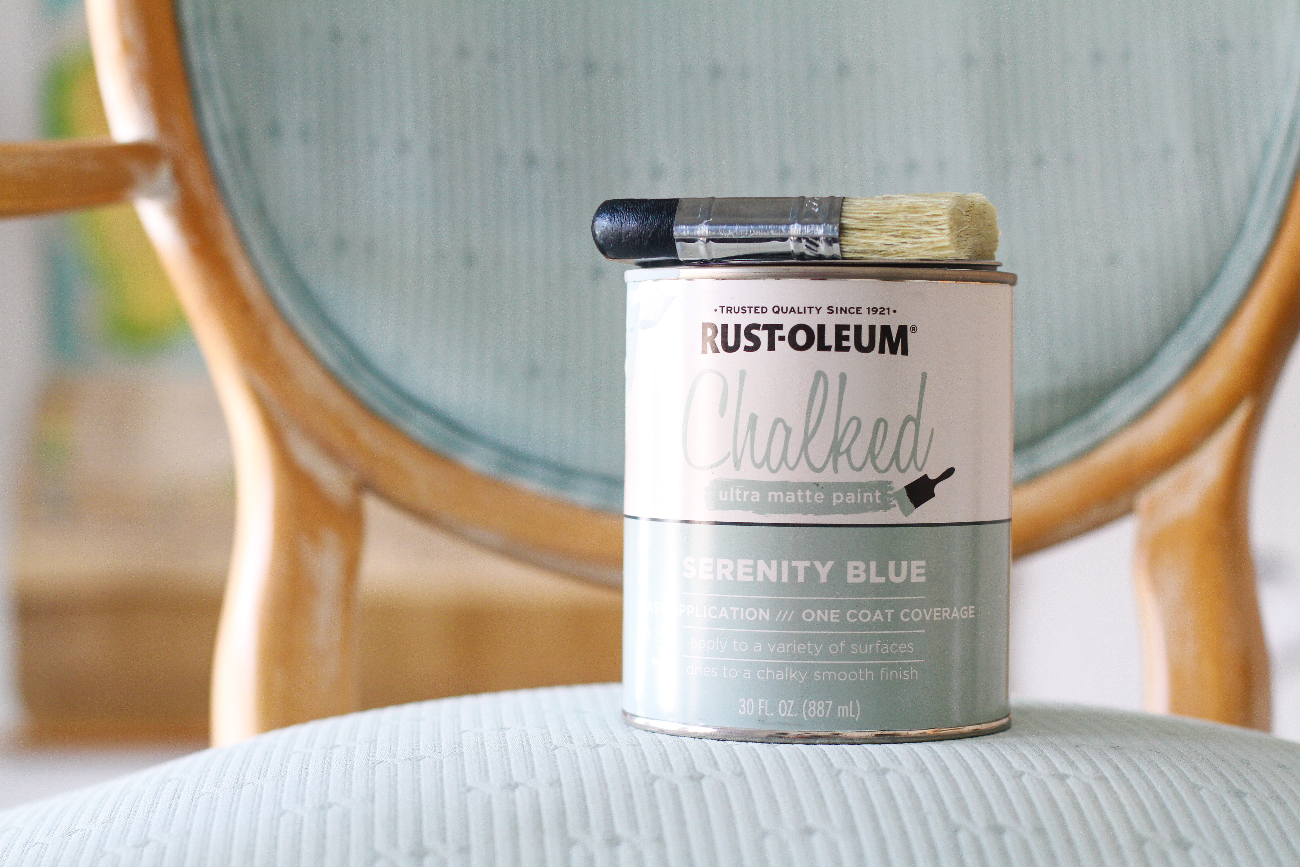 Painting Fabric With Chalk Paint: What to Know