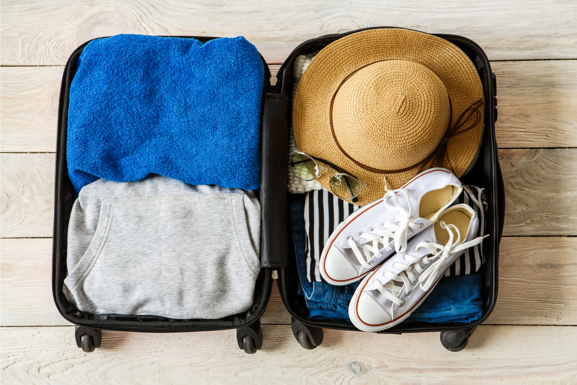 How to Pack a Suitcase Without Wrinkling Clothes