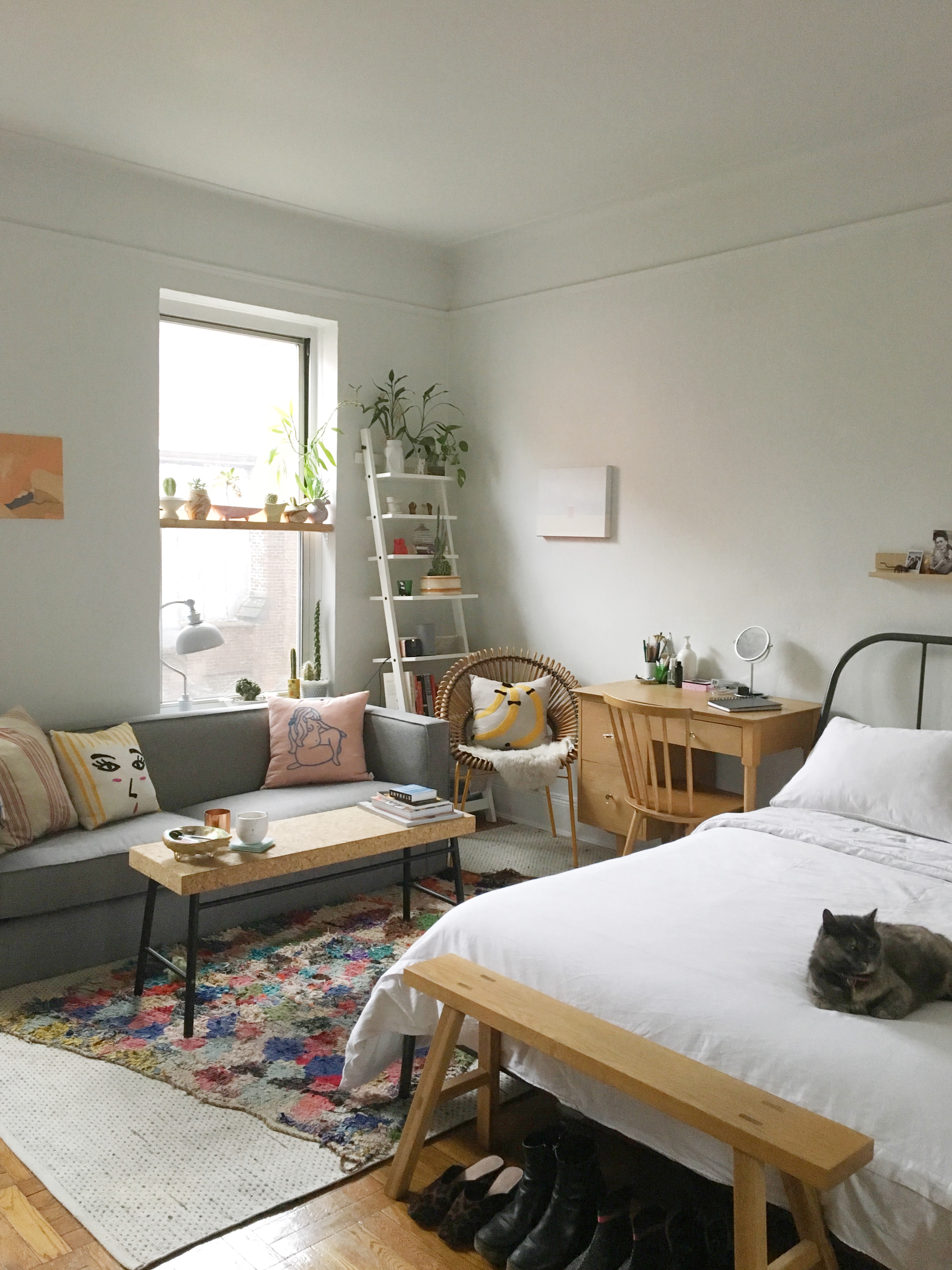 A Minimal 300 Square Foot Brooklyn Studio Apartment Therapy