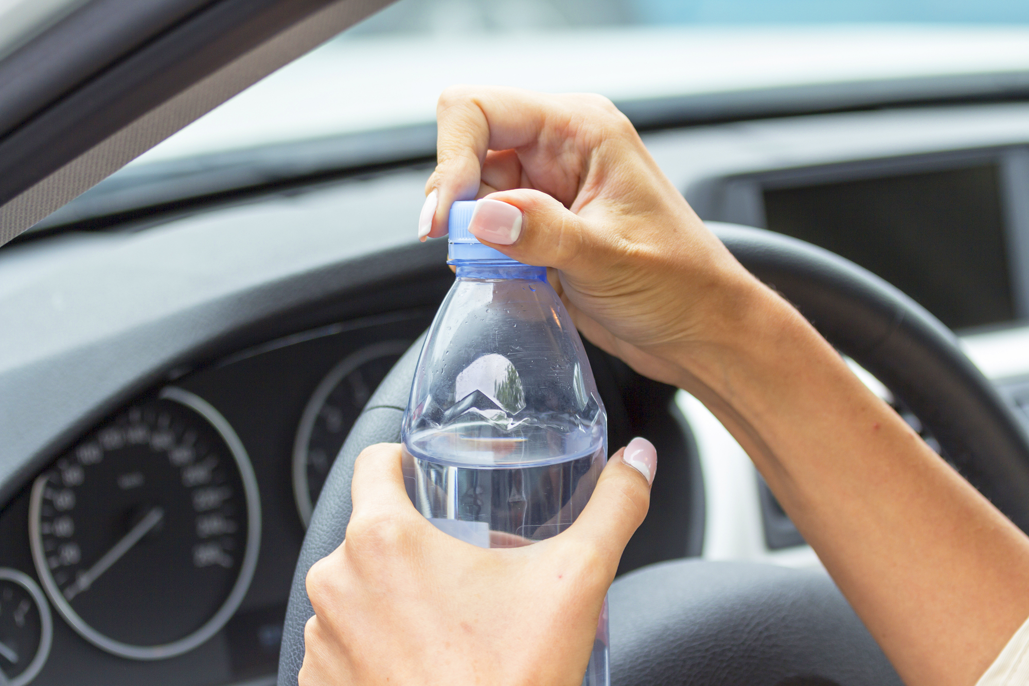 Placing a water bottle in your car can be deadly. Here's why , Lifestyle  News - AsiaOne