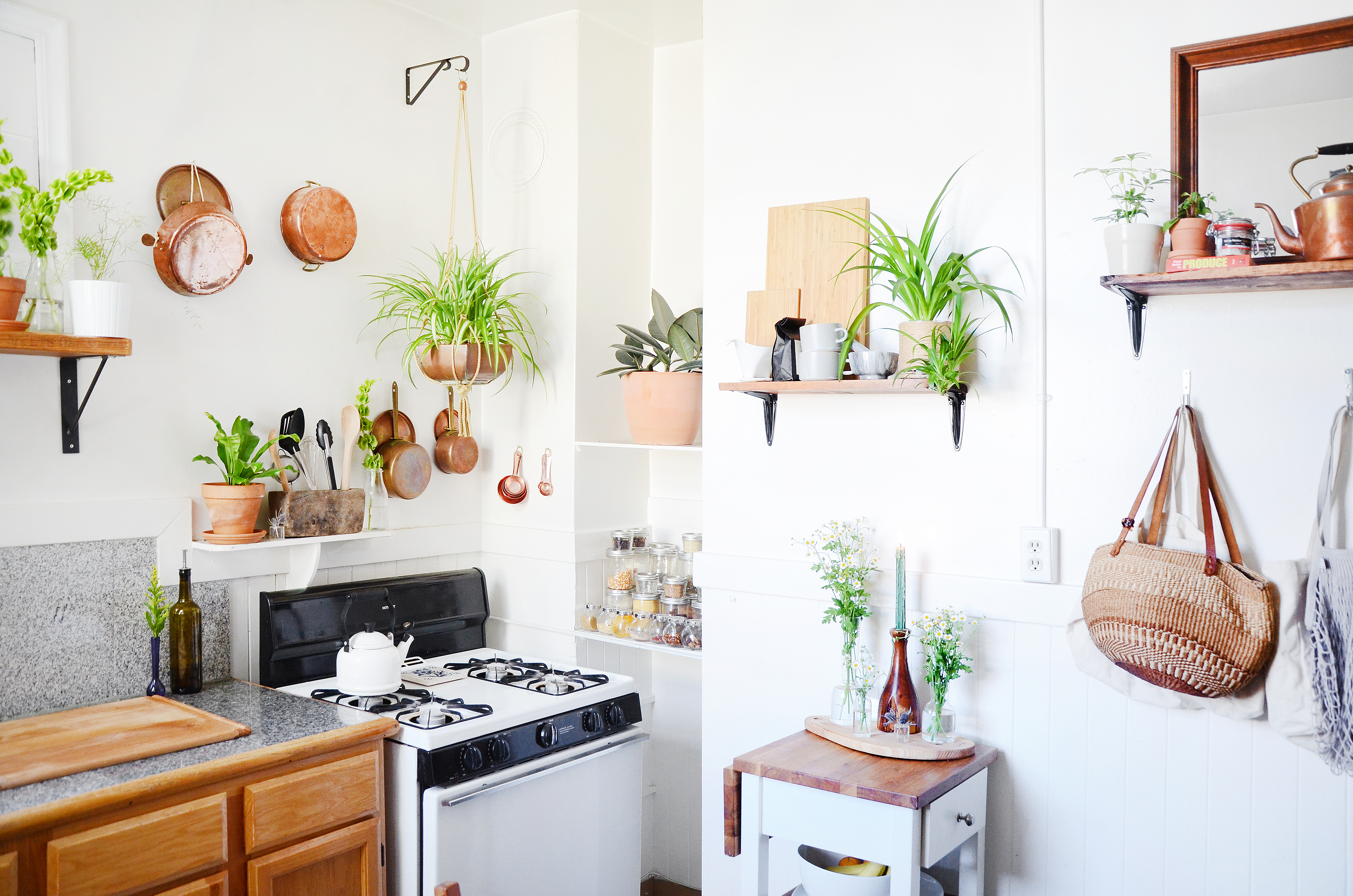 simple kitchen color ideas with oak cabinets