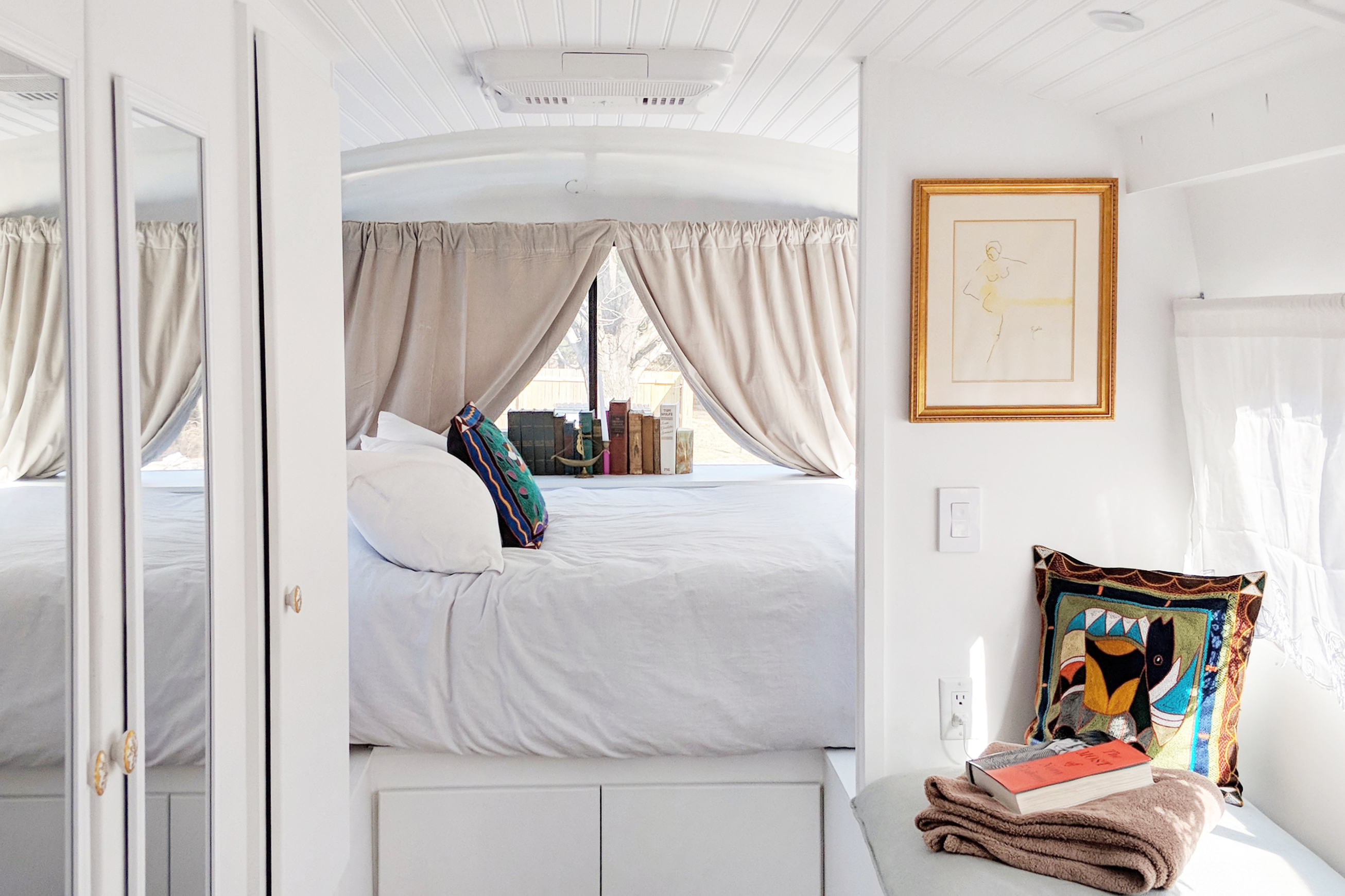Tiny Home Tour A Converted 1966 Greyhound Bus Apartment Therapy