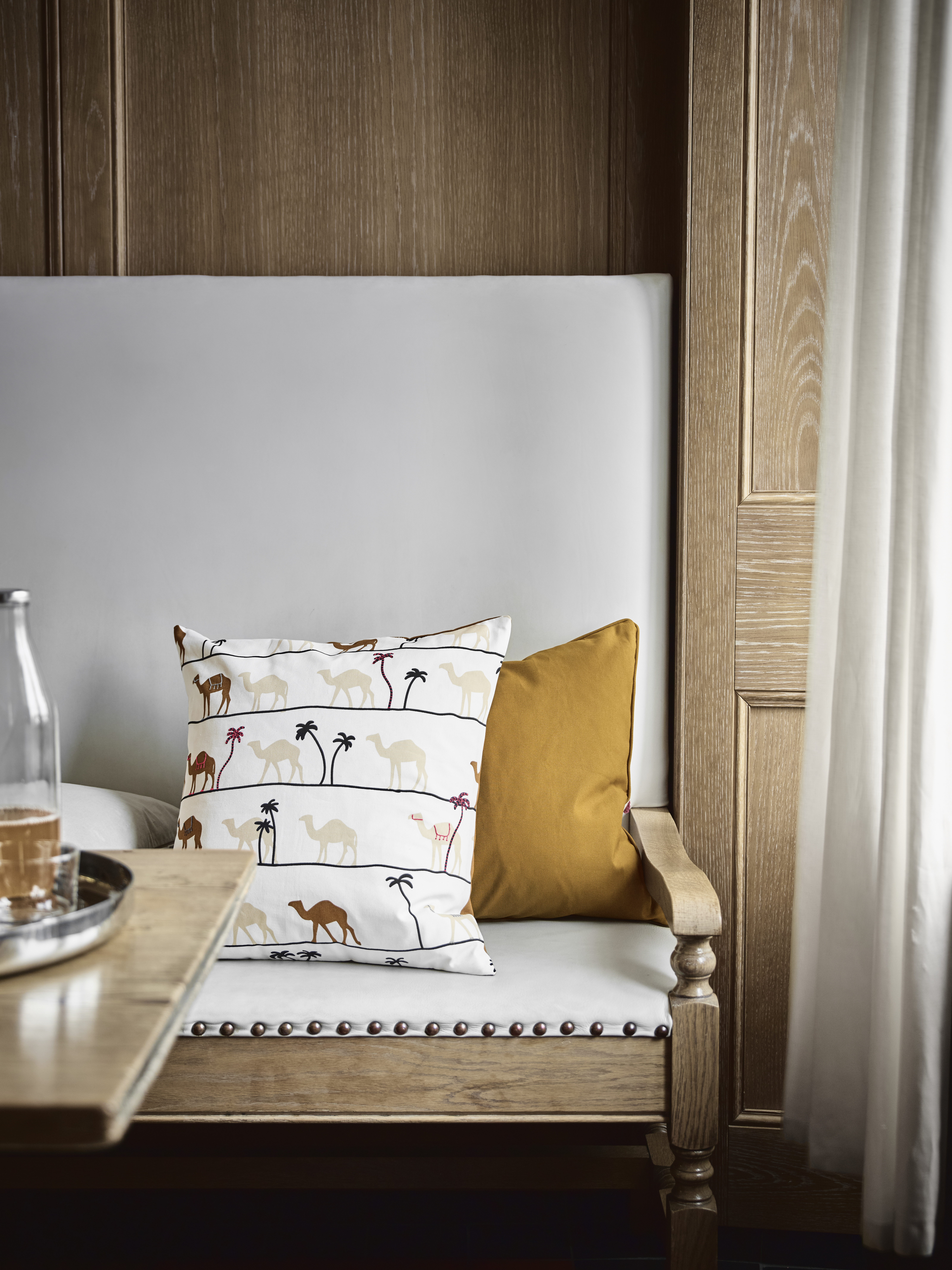 Jordan S Furniture Pillows Vascular Ikea Tilltalande New Rugs Pillows World Refugee Day Apartment