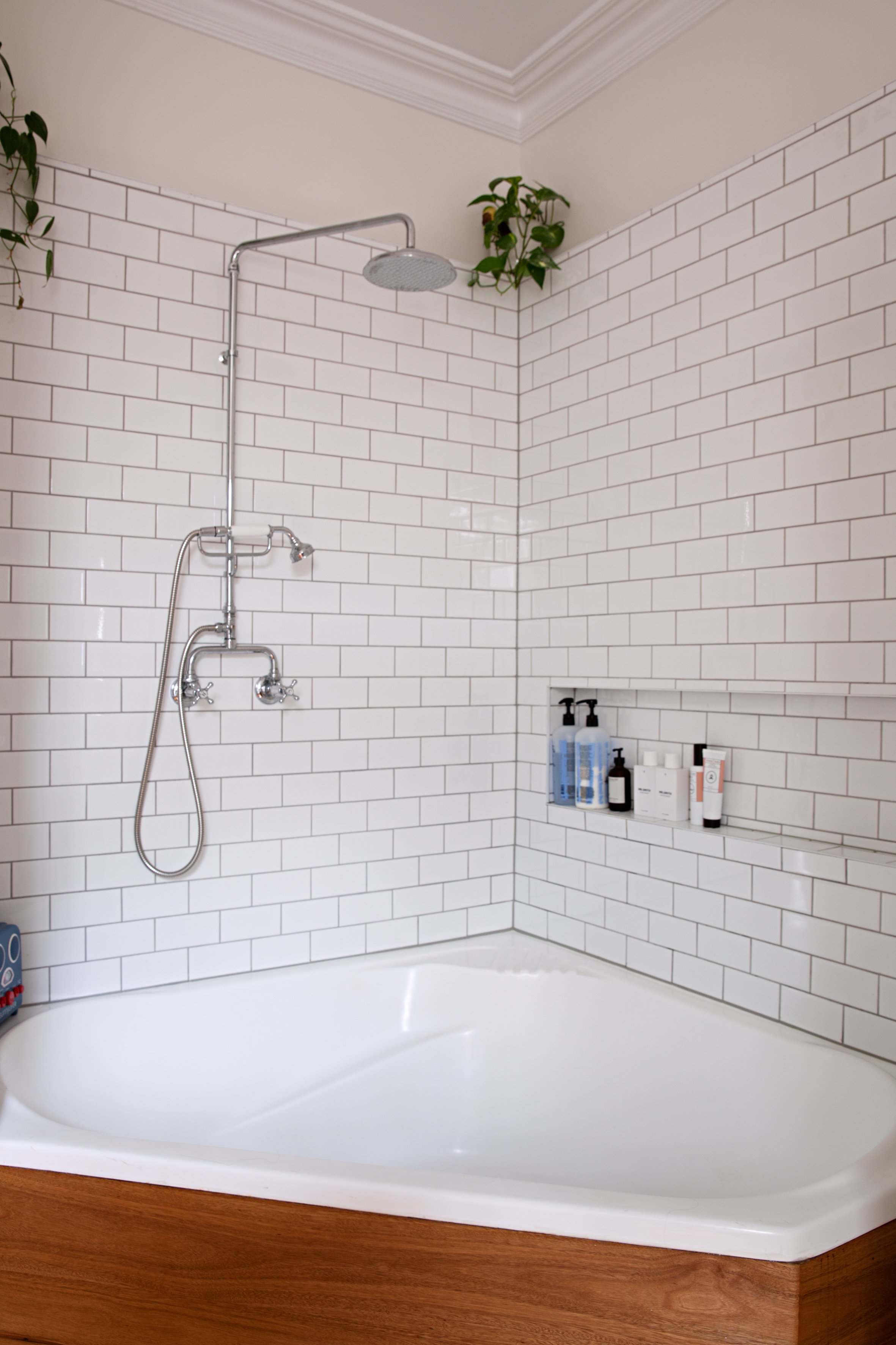 Bathroom Caulk How Often Should You Replace Apartment