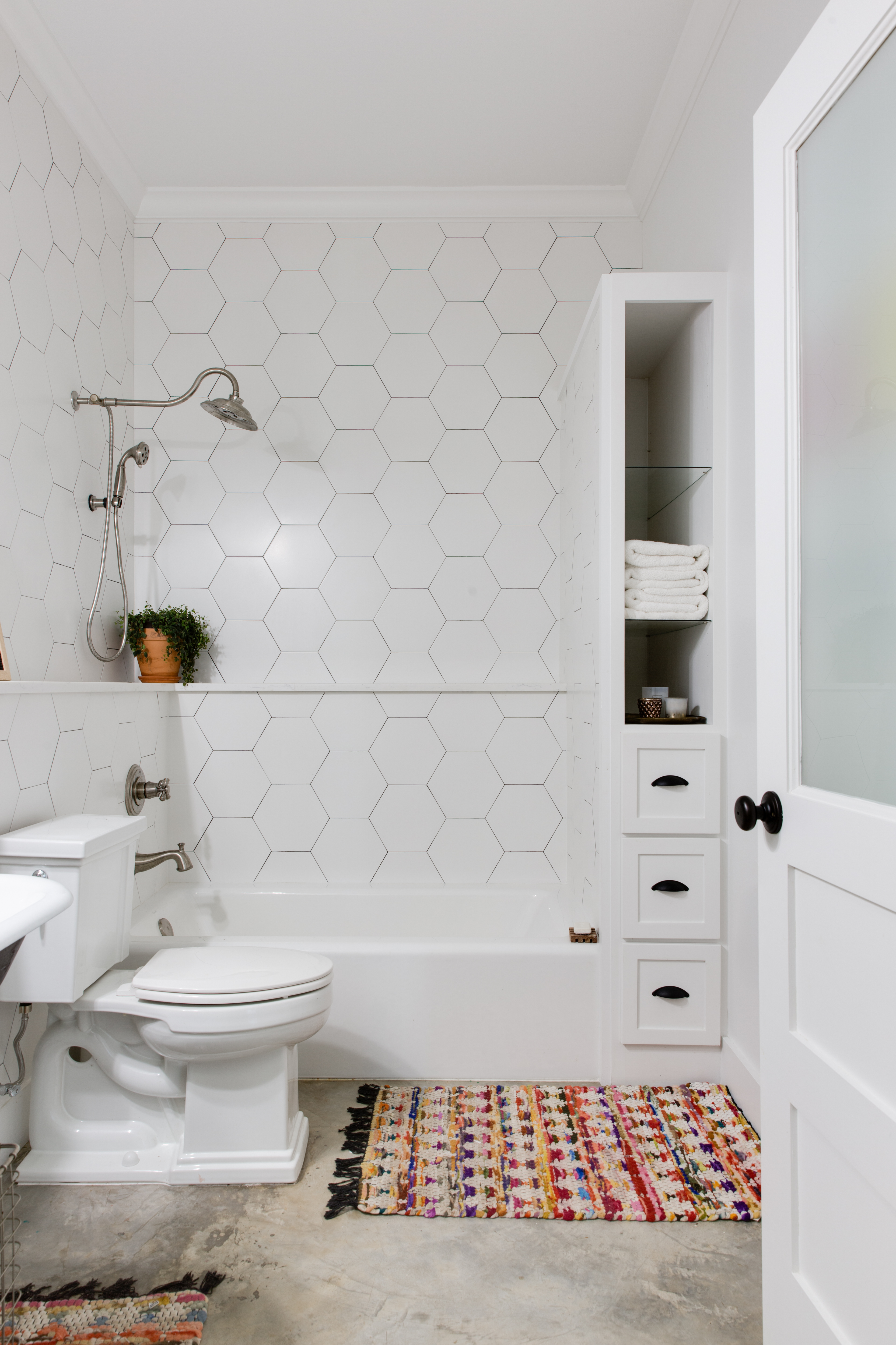 How to get command strip hangers to attach to a textured bathroom wall