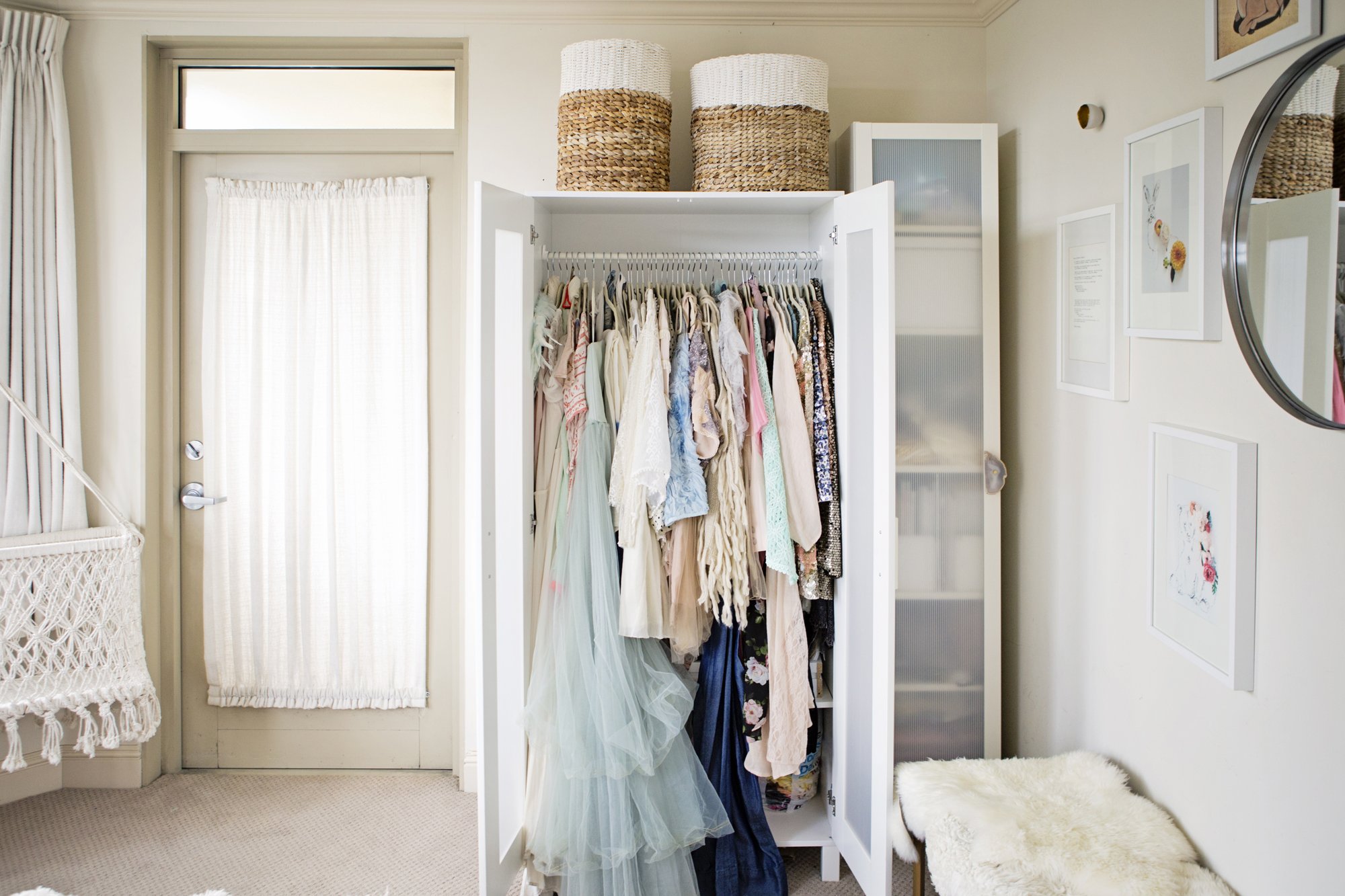 How to Build a Small Bedroom Closet for Added Storage