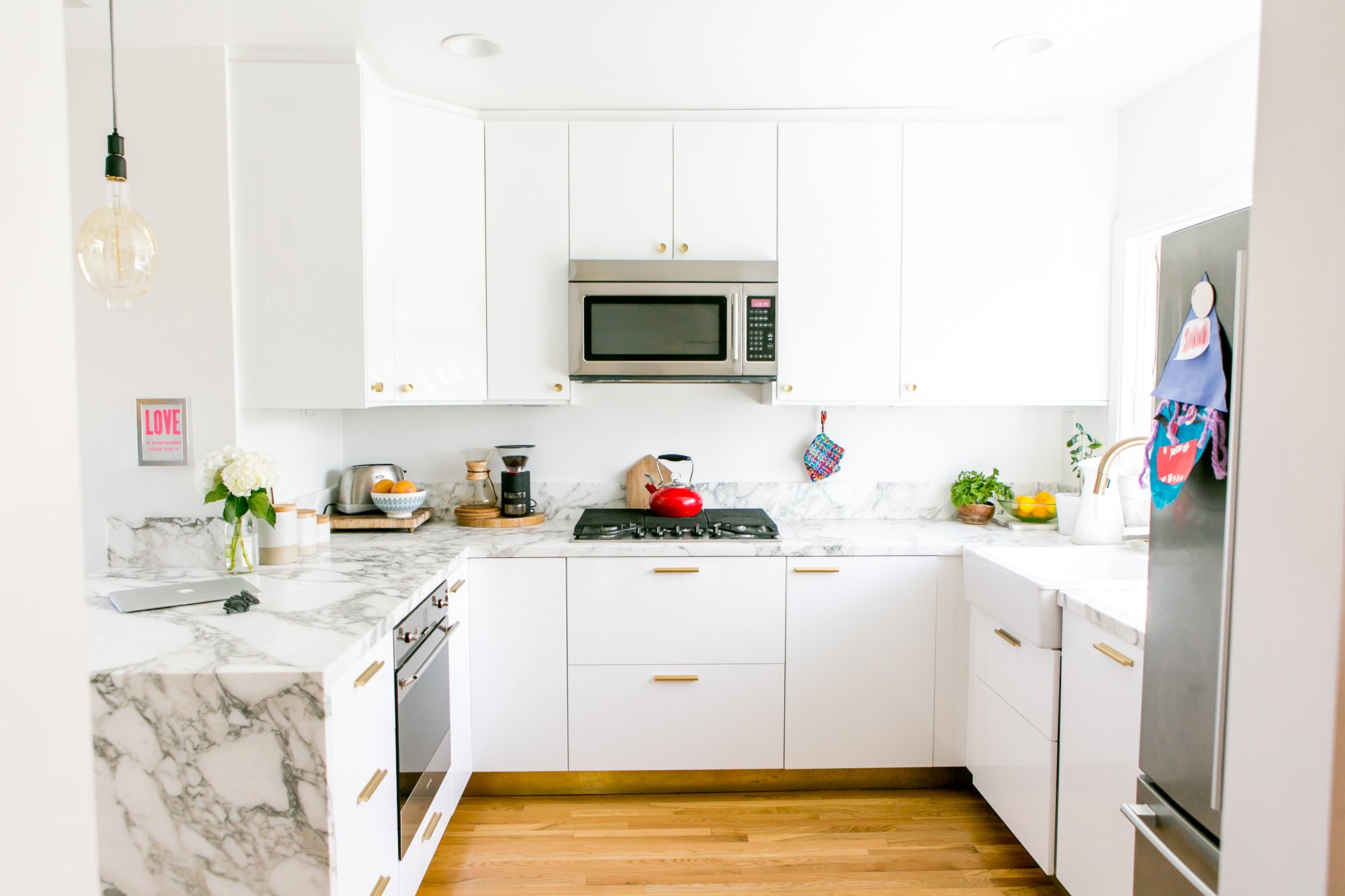 What Not To Use A Magic Eraser On Apartment Therapy - Magic Eraser Kitchen Cabinets What Not To Use A Magic Eraser On Apartment Therapy - Magic Eraser Kitchen Cabinets
