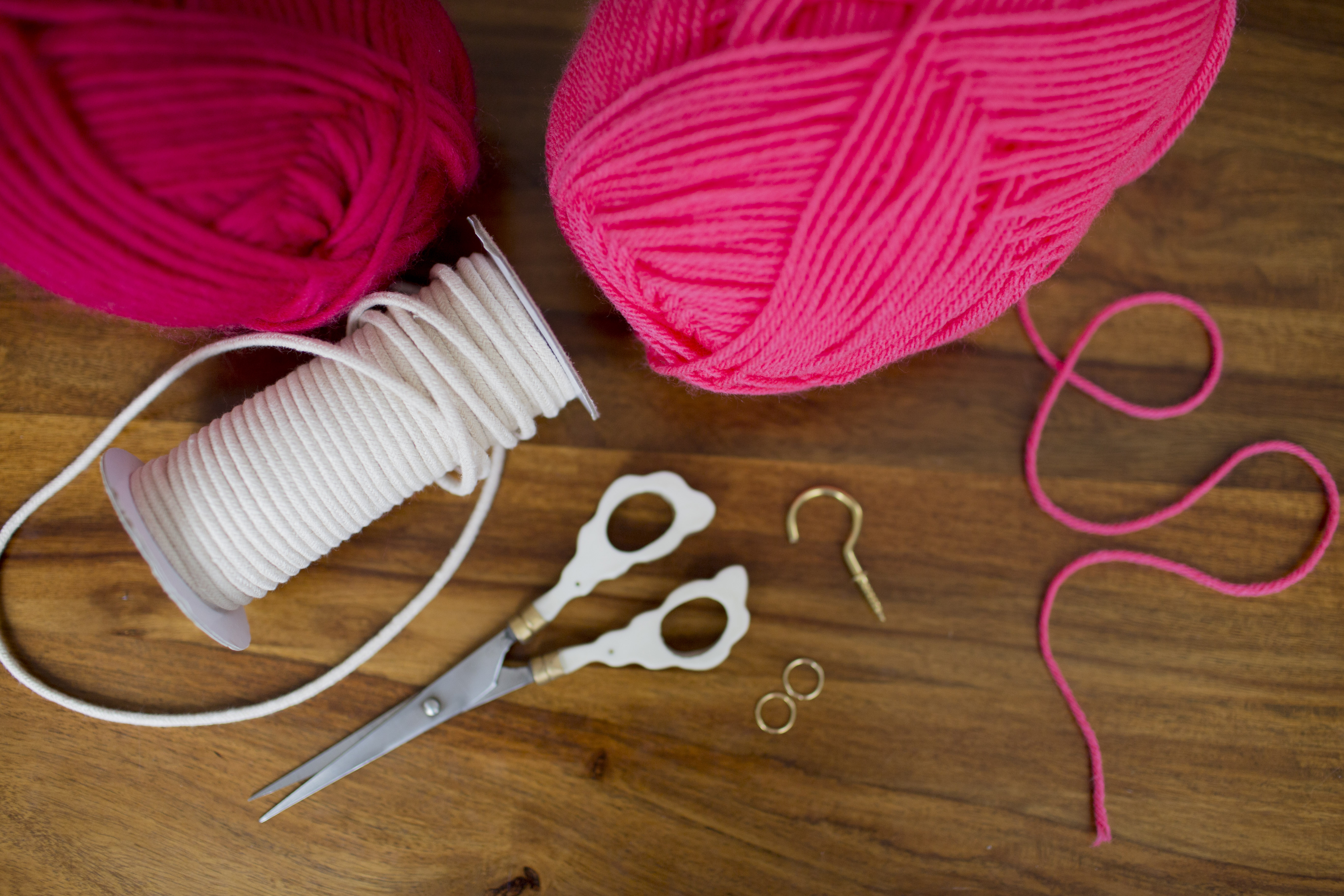 How To Make Diy Curtain Tie Backs From Rope Apartment Therapy