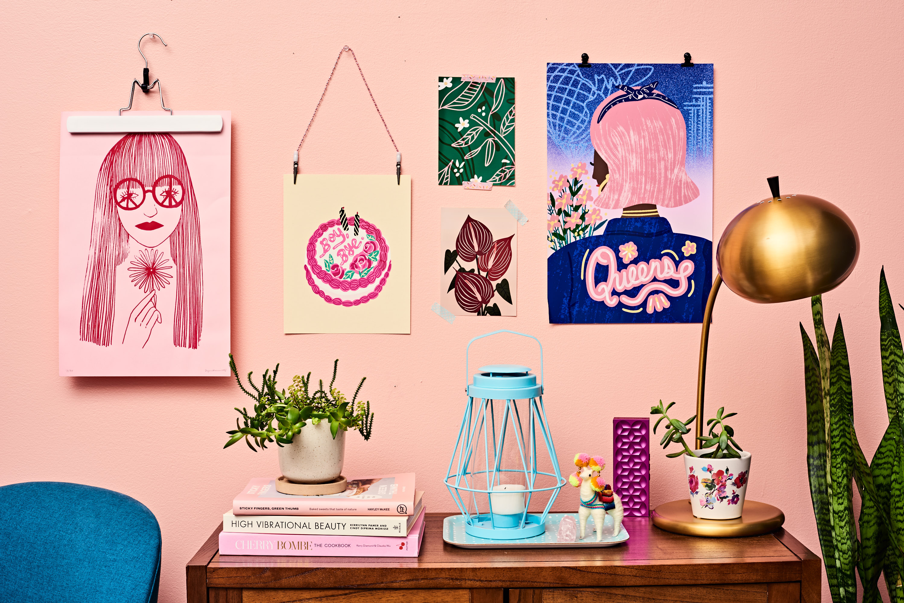 Diy Ideas To Hang Unframed Posters Apartment Therapy
