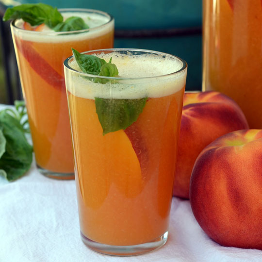 Sparkling Peach Iced Tea