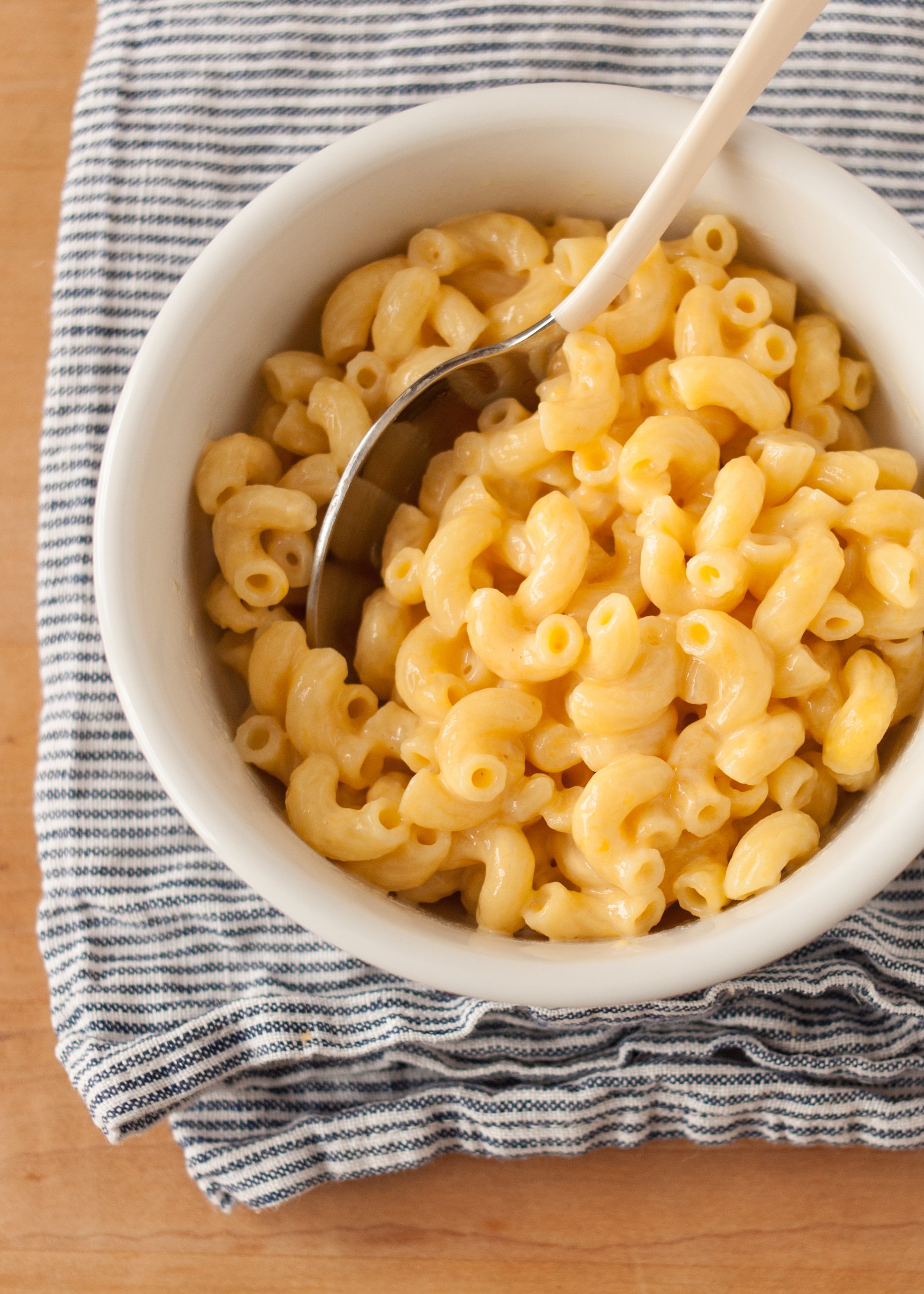 How To Make One Bowl Microwave Macaroni And Cheese Kitchn