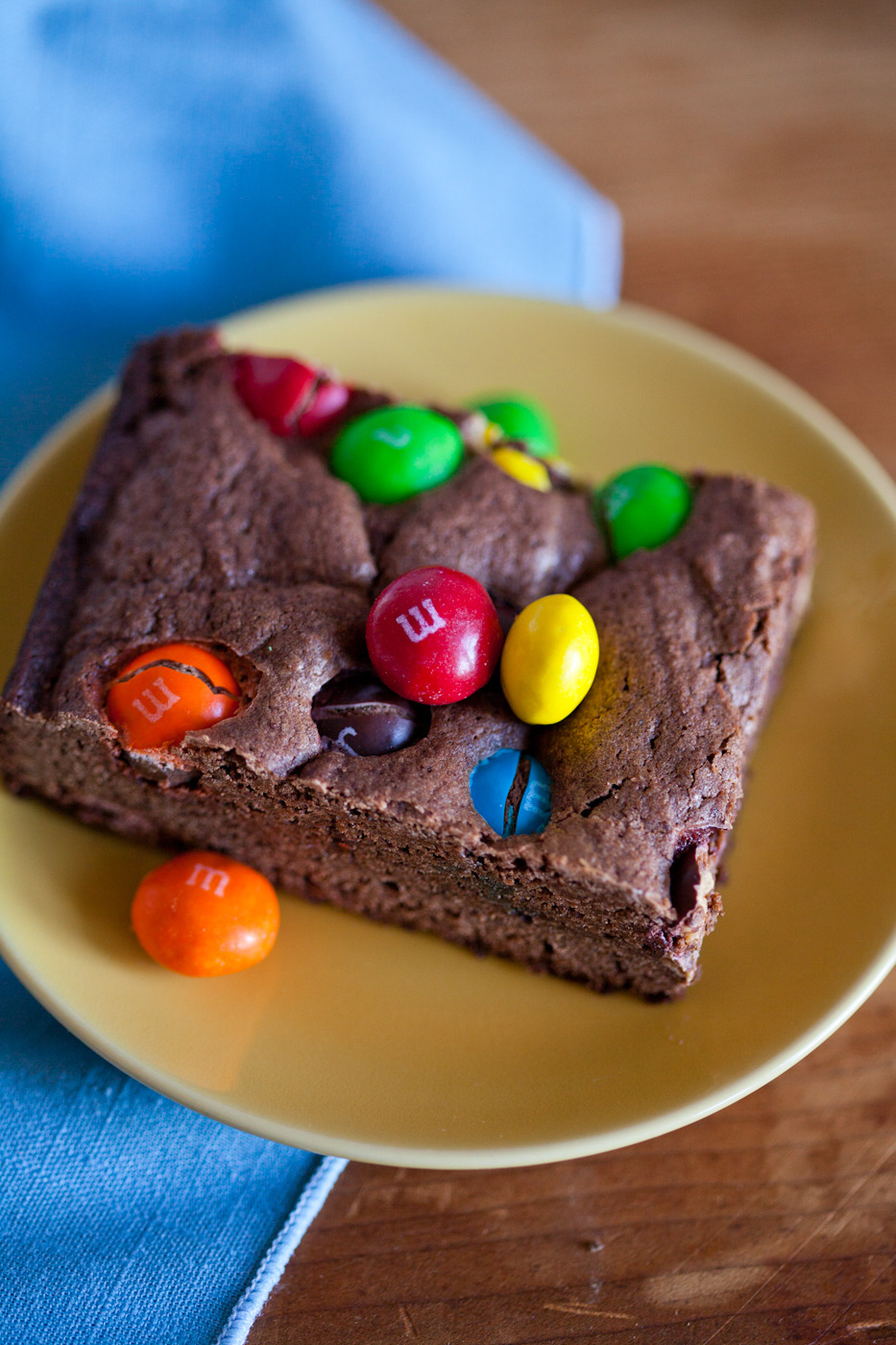 Peanut M&M Brownies Recipe - Sweet & Salty Desserts The Herbeevore