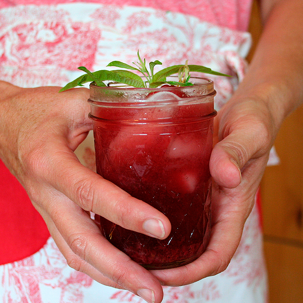 A Jam Cocktail Recipe: Lemon Verbena & Raspberry Jamtini | Kitchn