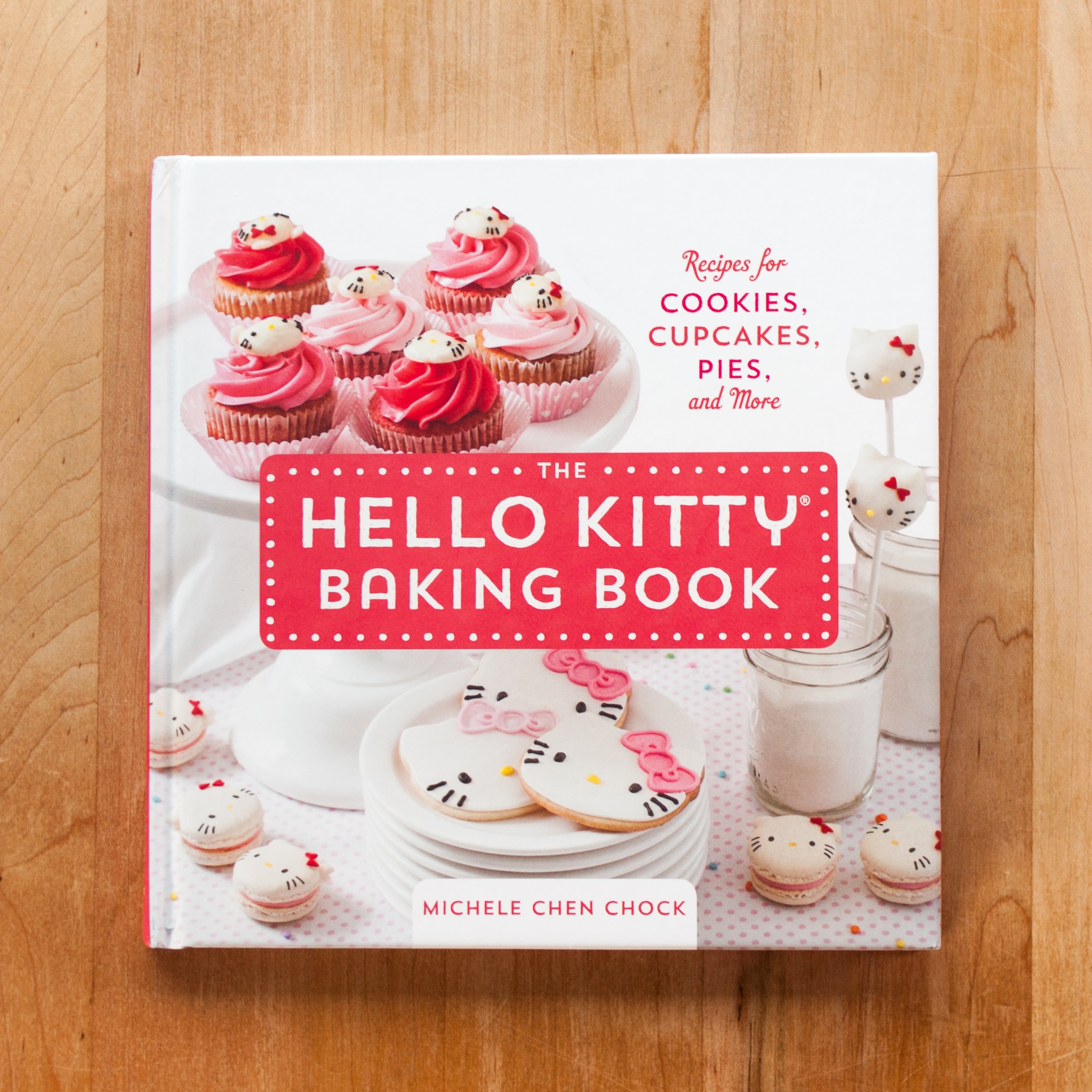 Pink Hello Kitty Cake & Cookies