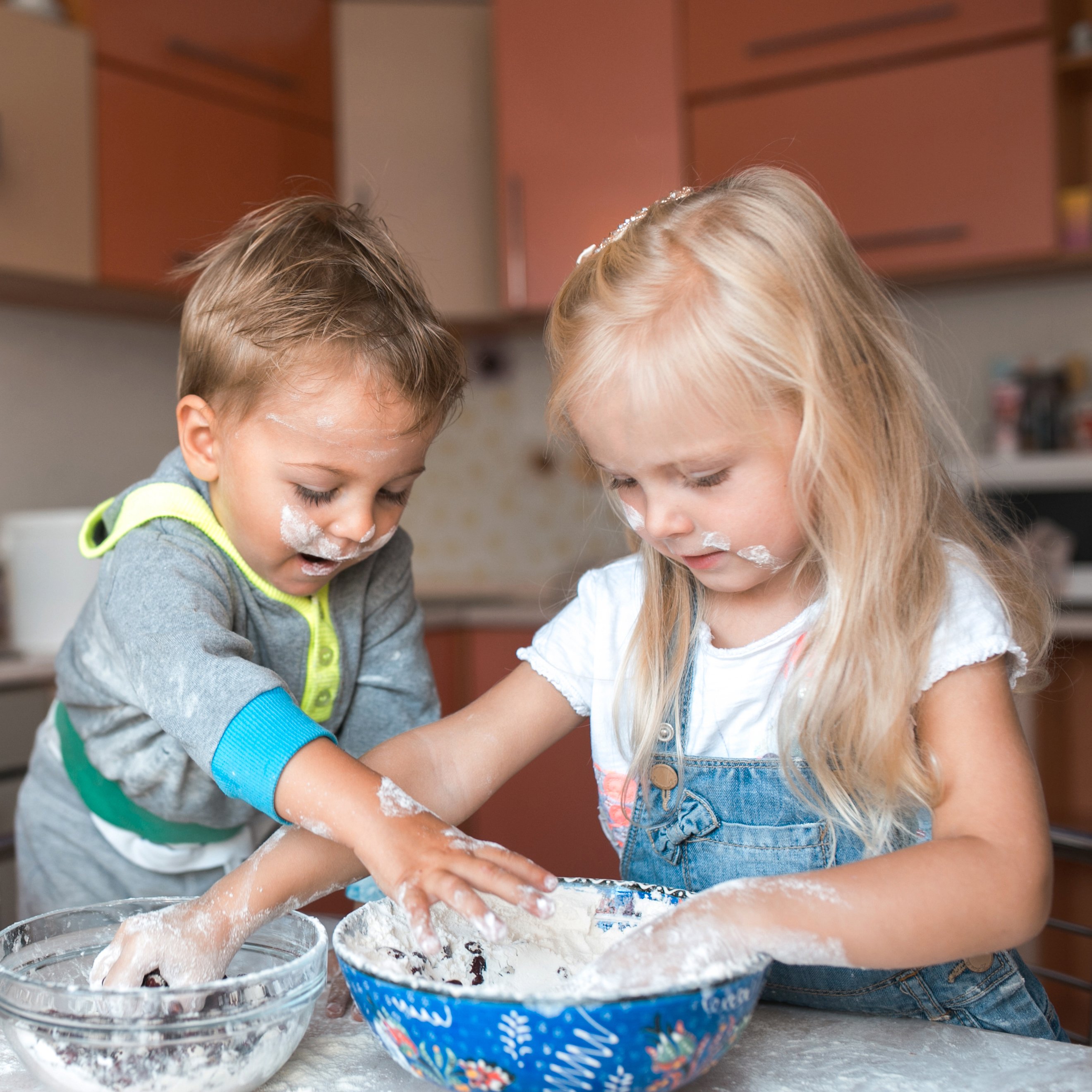 students measuring and cooking